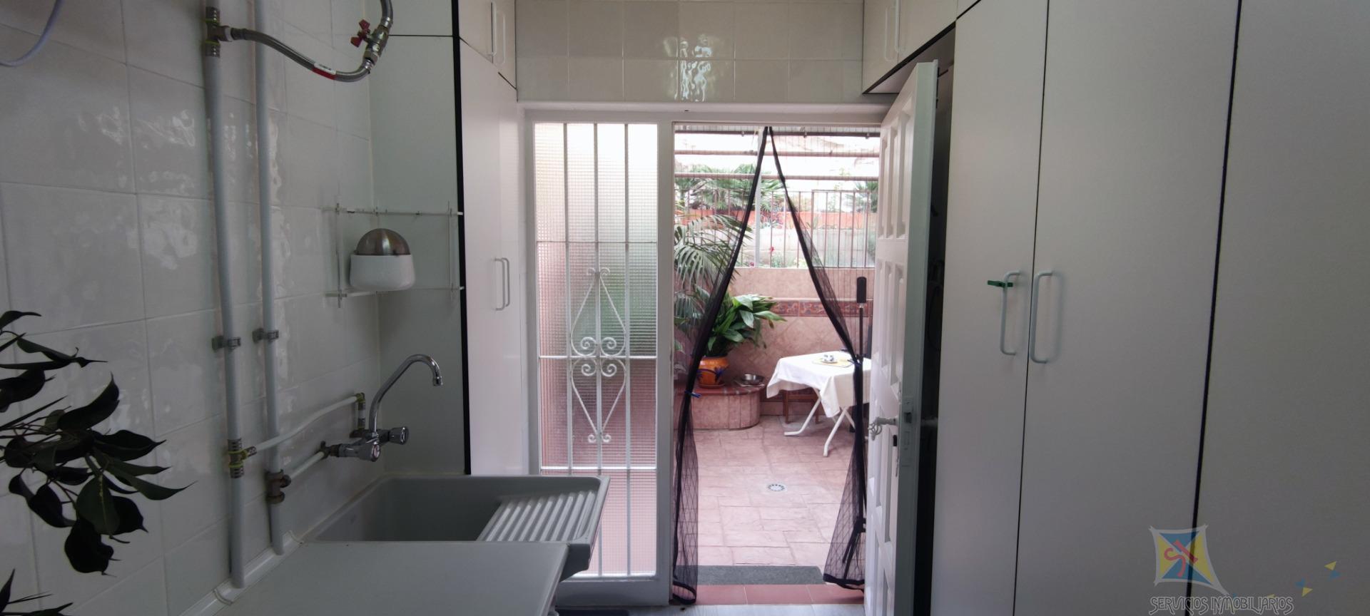 For sale of chalet in Málaga