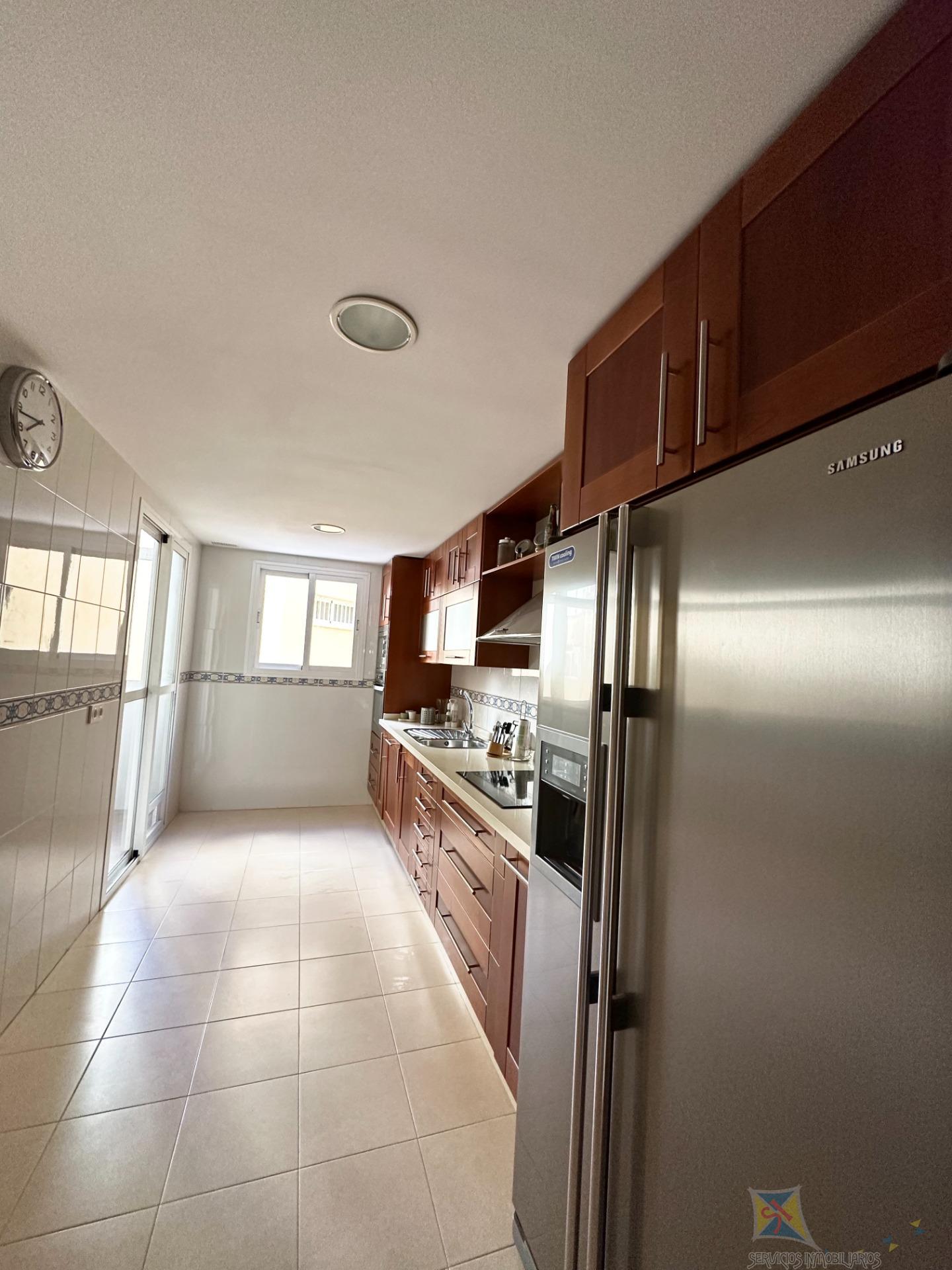 For sale of flat in San Juan de Aznalfarache