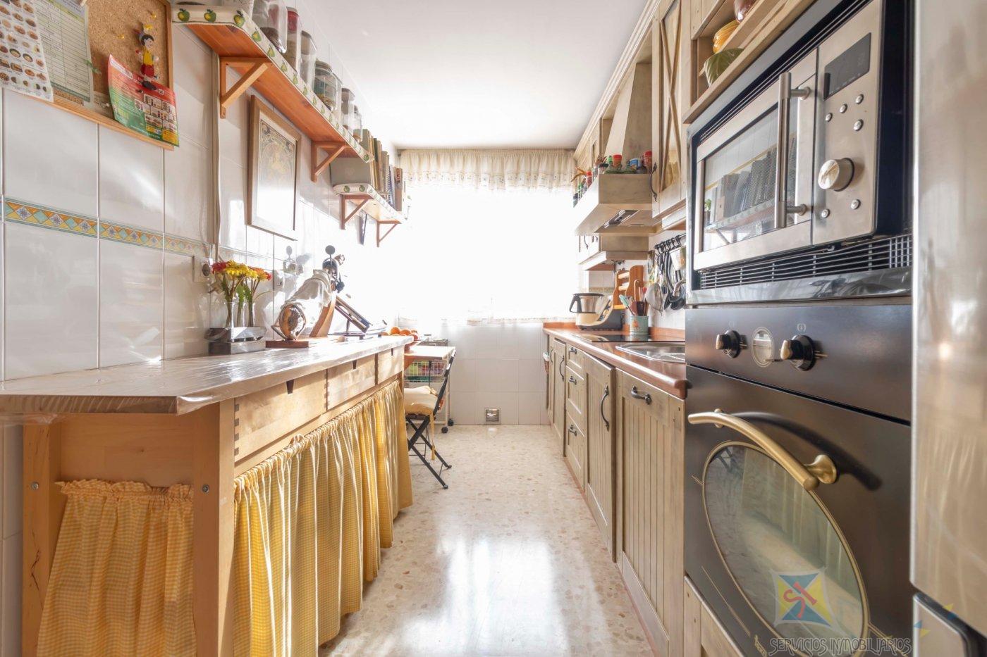 For sale of duplex in Sevilla
