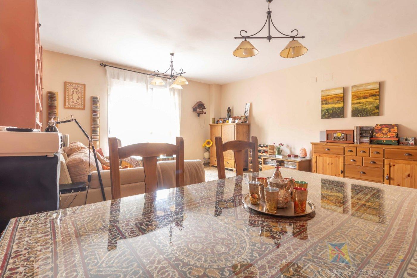 For sale of duplex in Sevilla