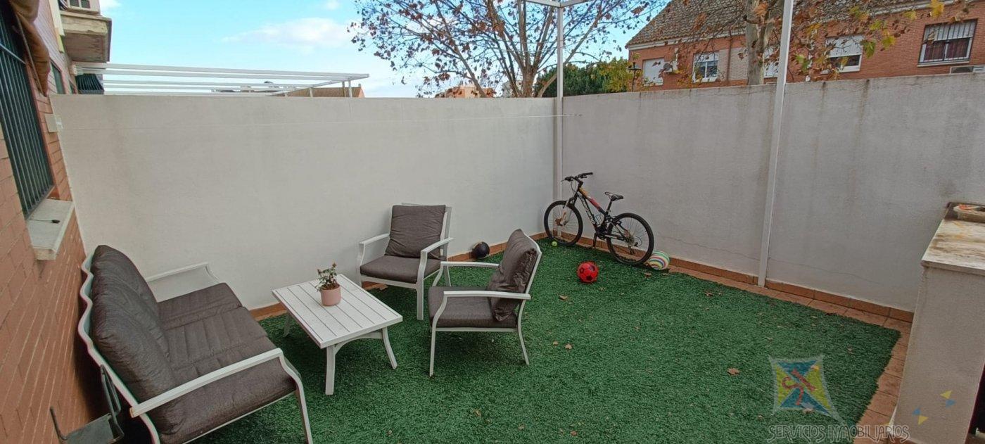 For sale of house in Palomares del Rio