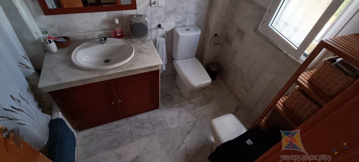 For sale of house in Palomares del Rio