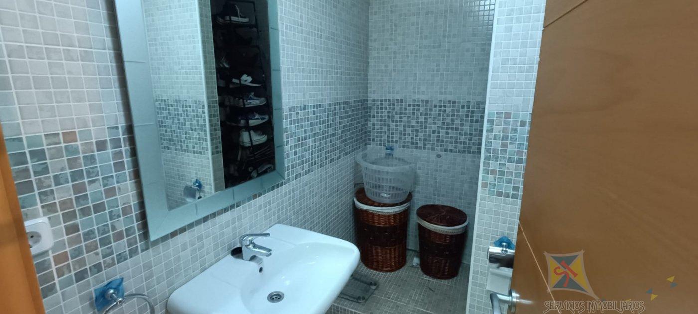 For sale of house in Palomares del Rio