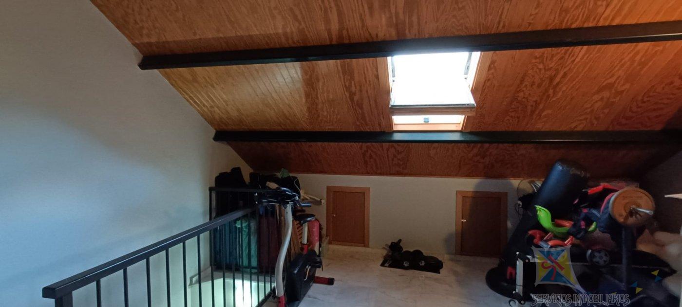 For sale of house in Palomares del Rio
