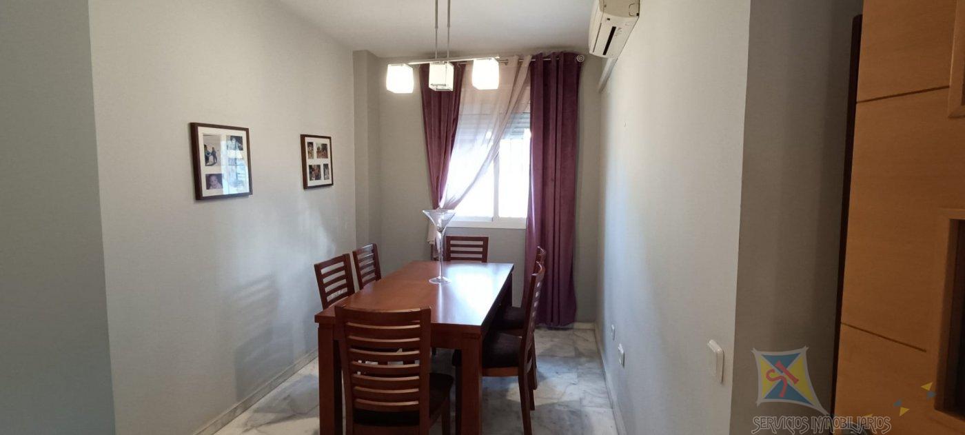For sale of house in Palomares del Rio