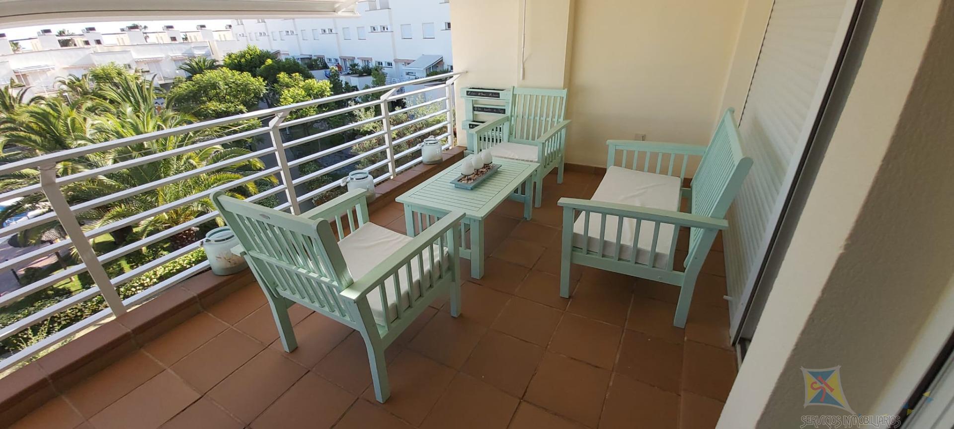 For sale of flat in Isla Cristina