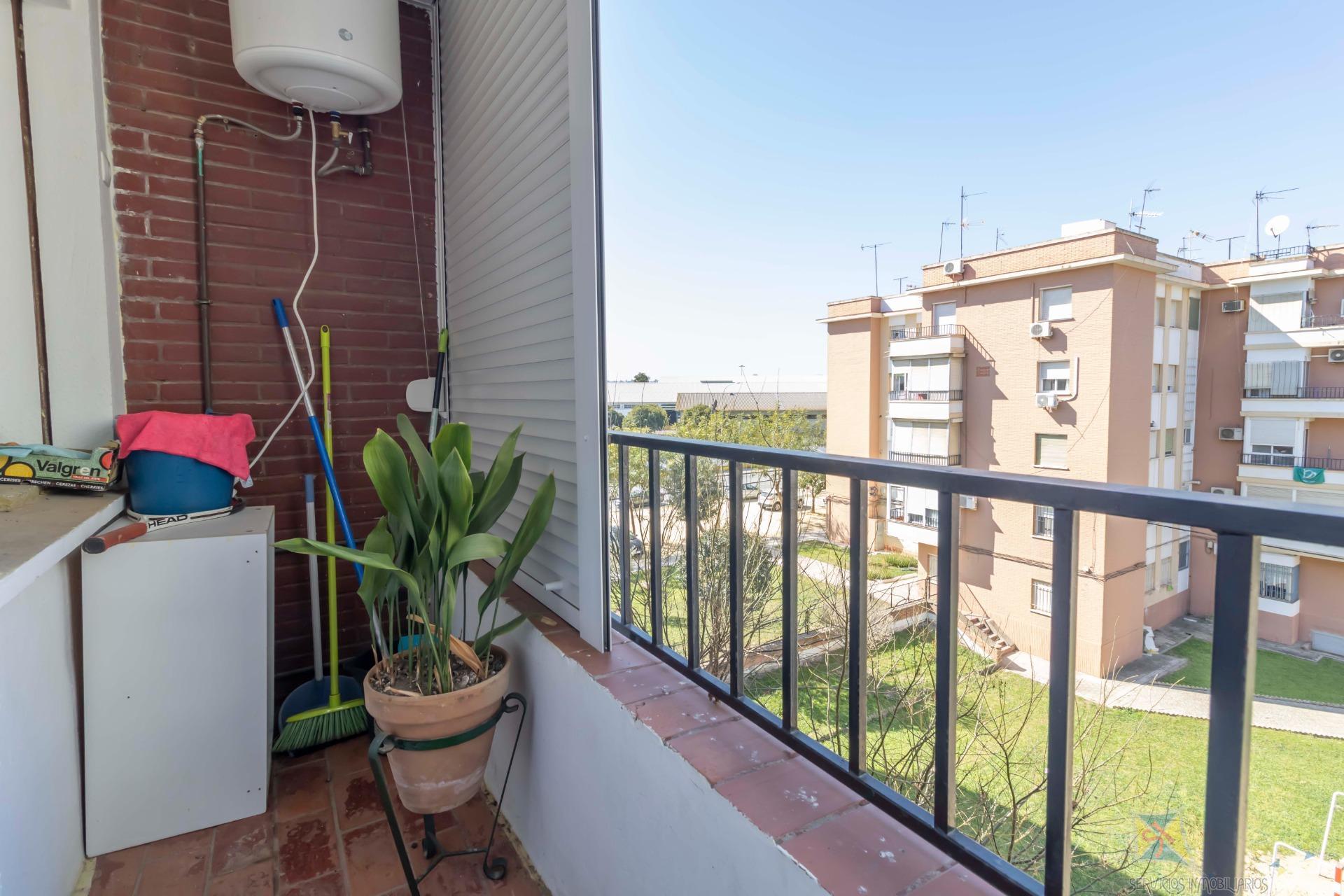 For sale of flat in Sevilla