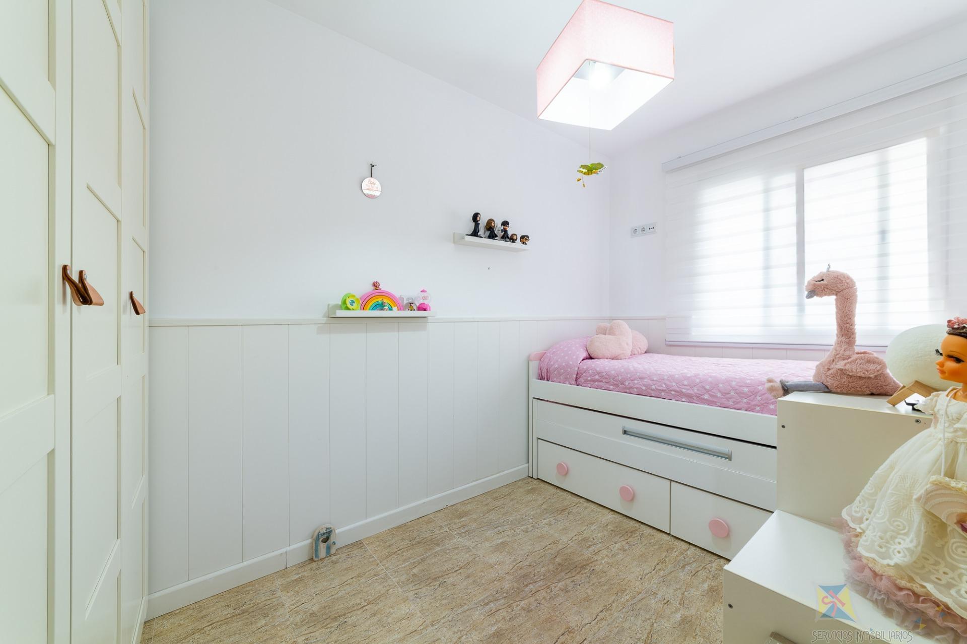 Venta de piso en Vícar