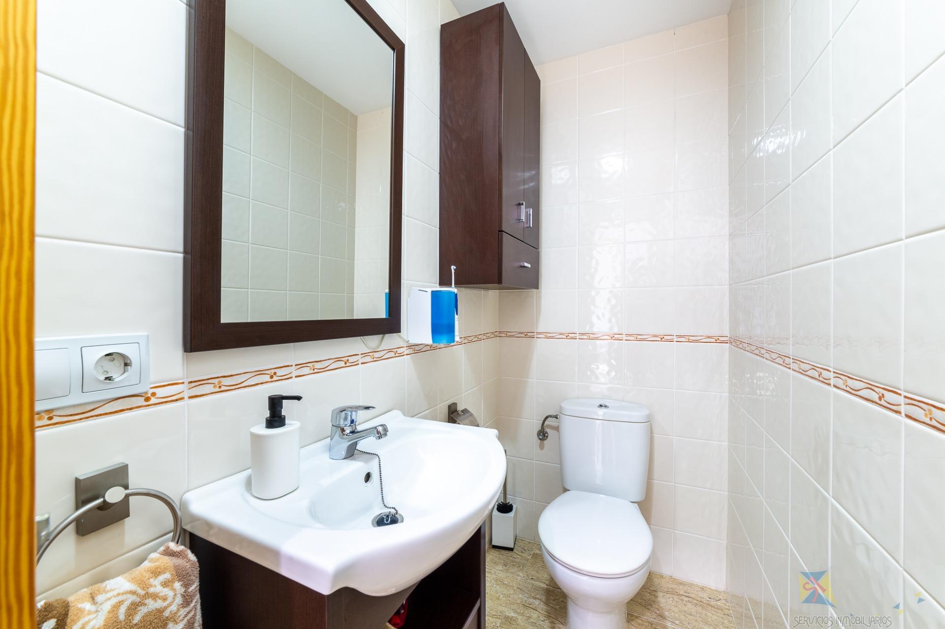 Venta de piso en Vícar