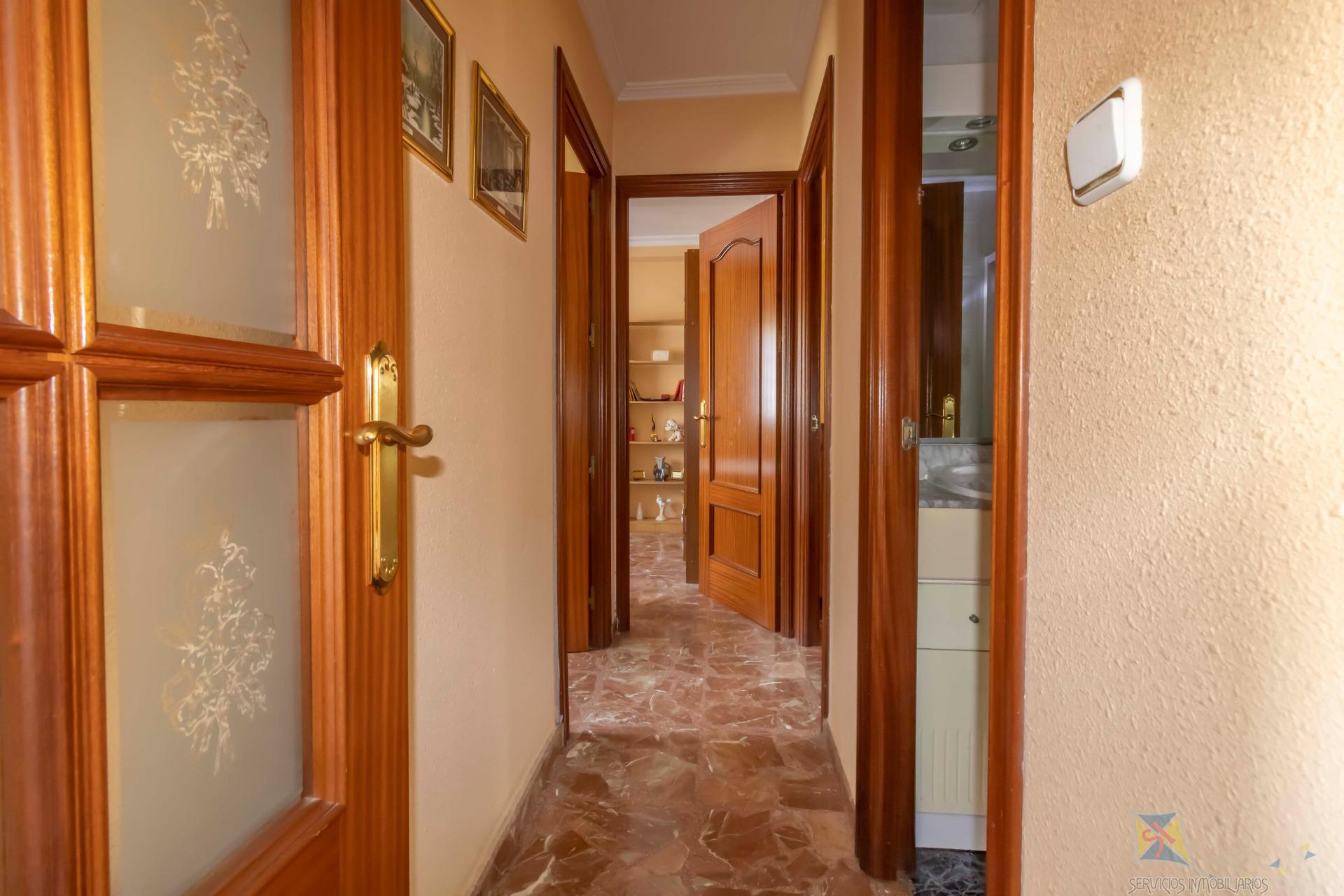 For sale of flat in Sevilla