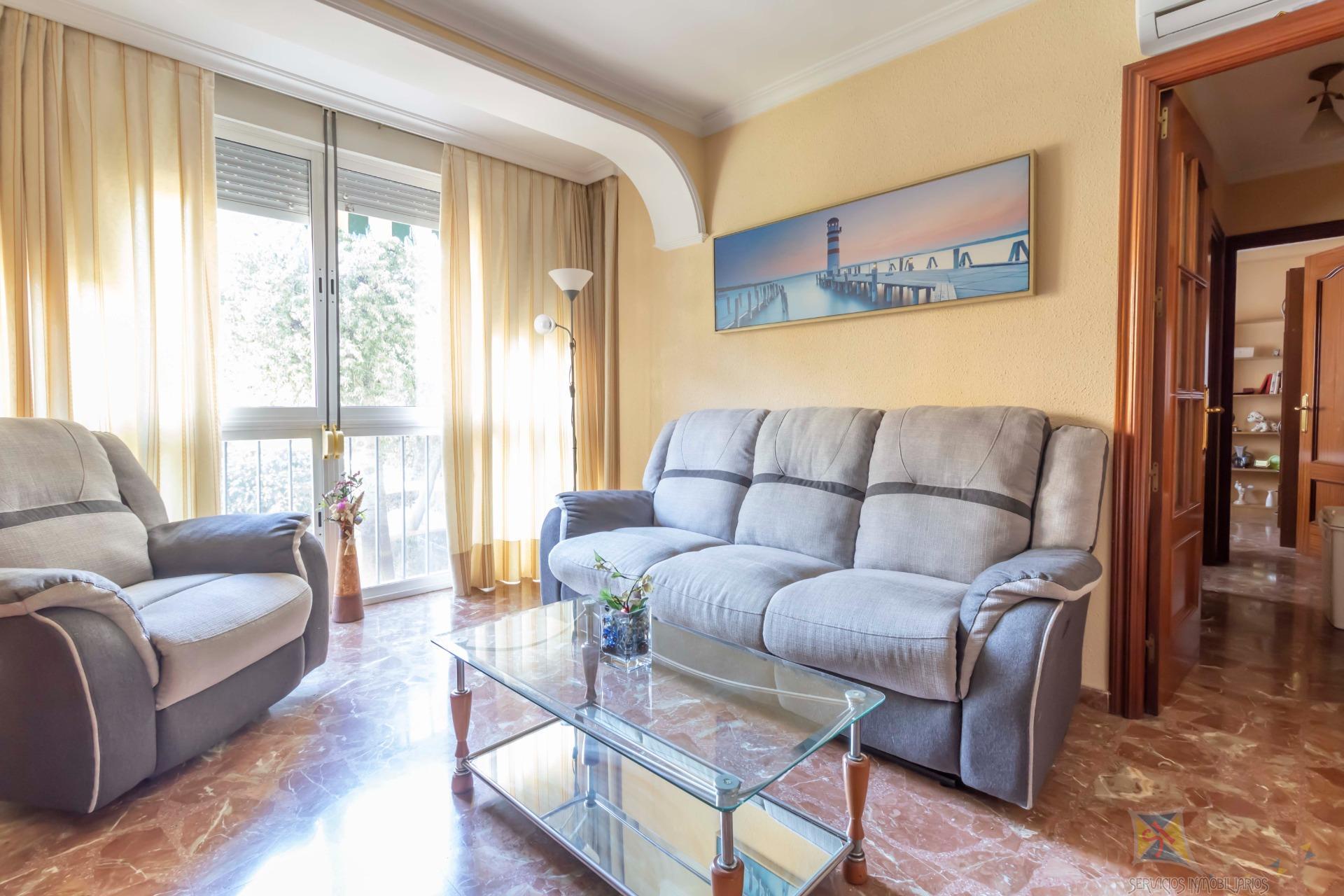 For sale of flat in Sevilla