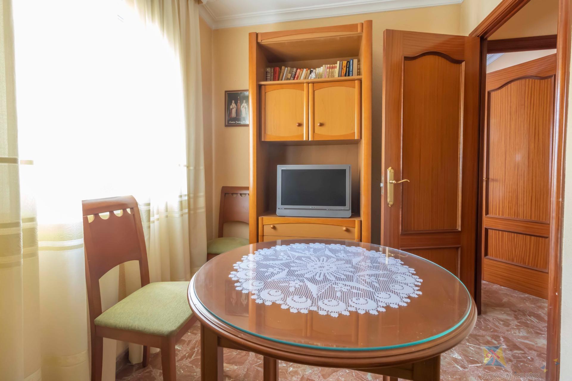 For sale of flat in Sevilla