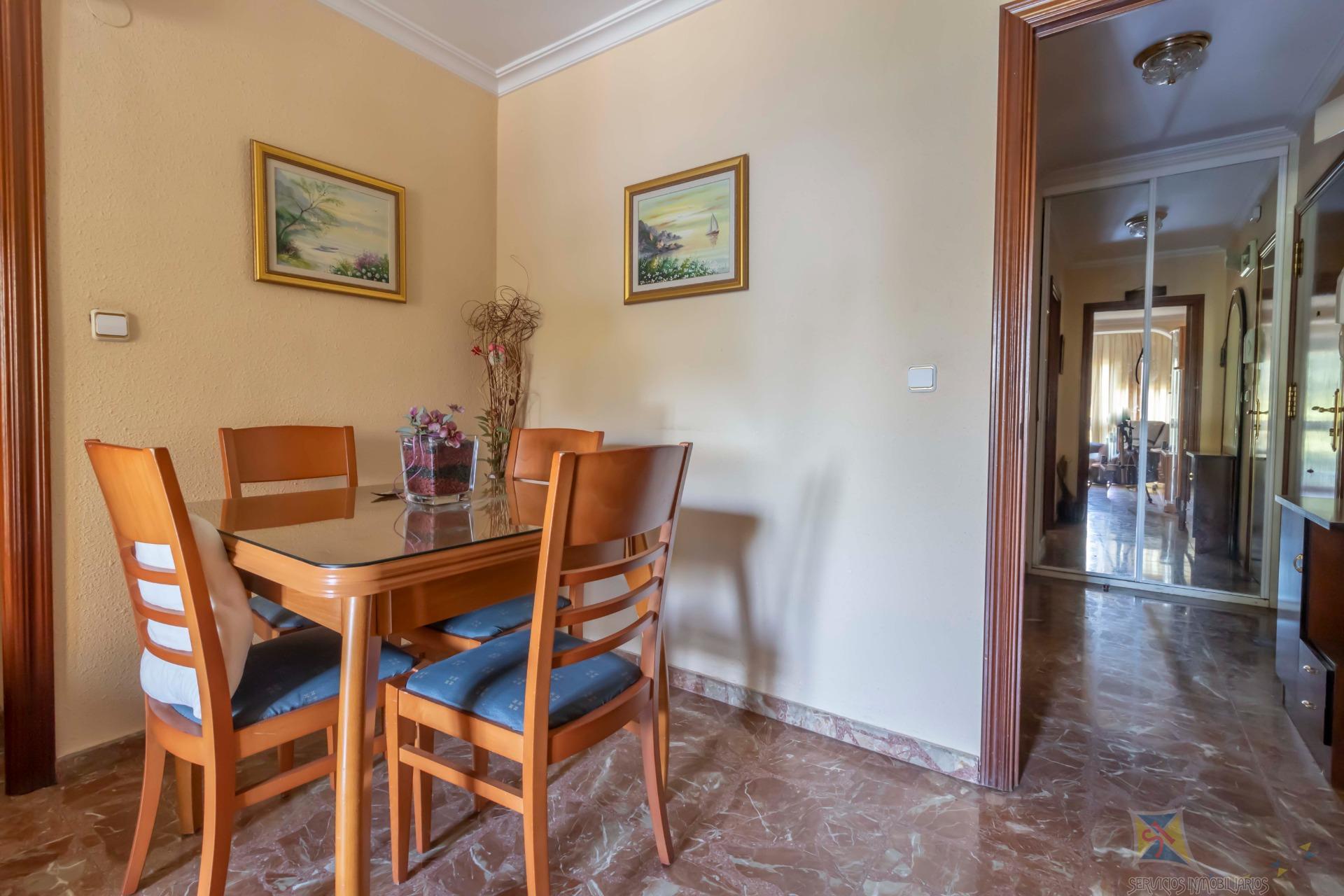 For sale of flat in Sevilla