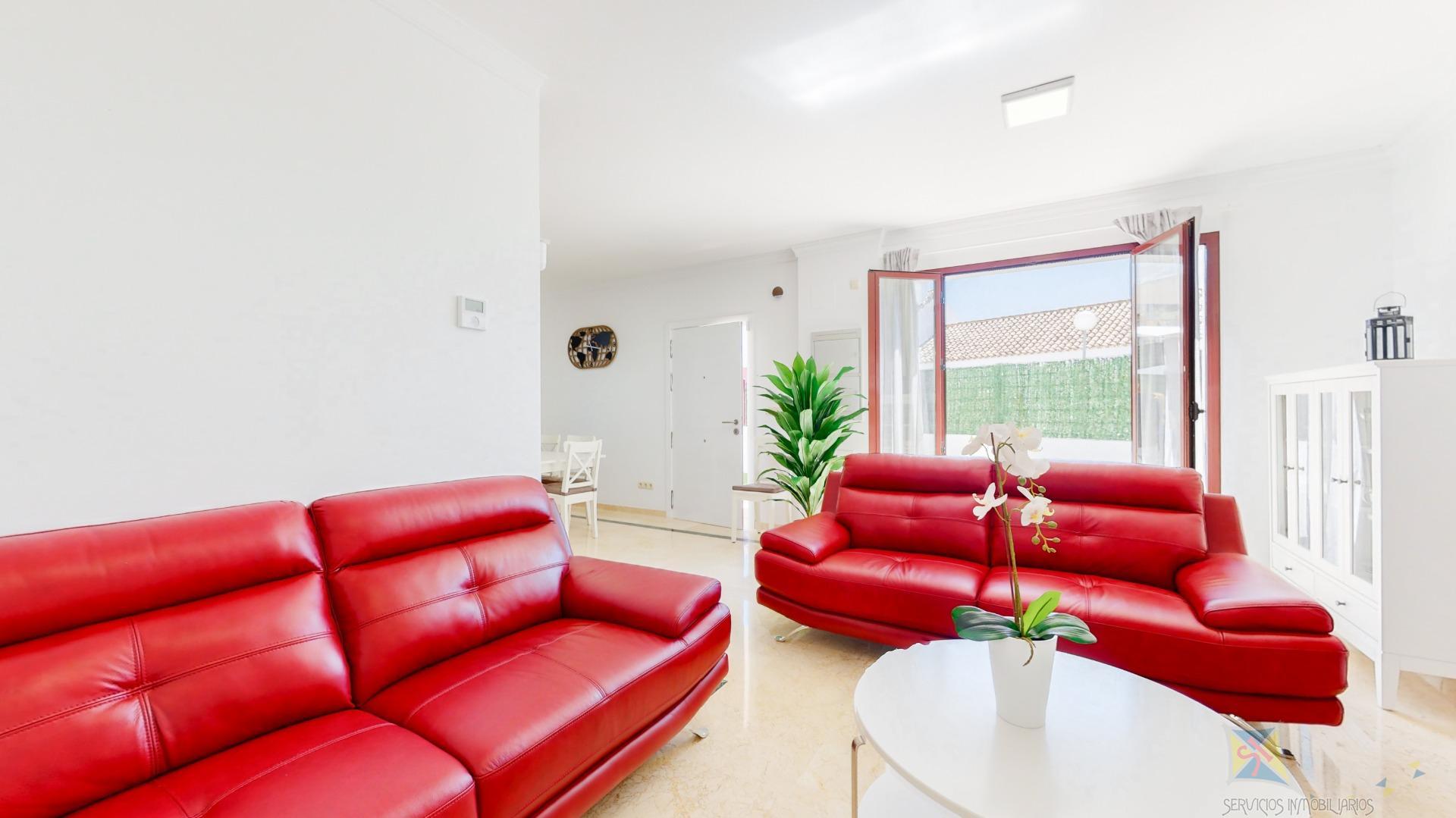 For sale of house in Casares