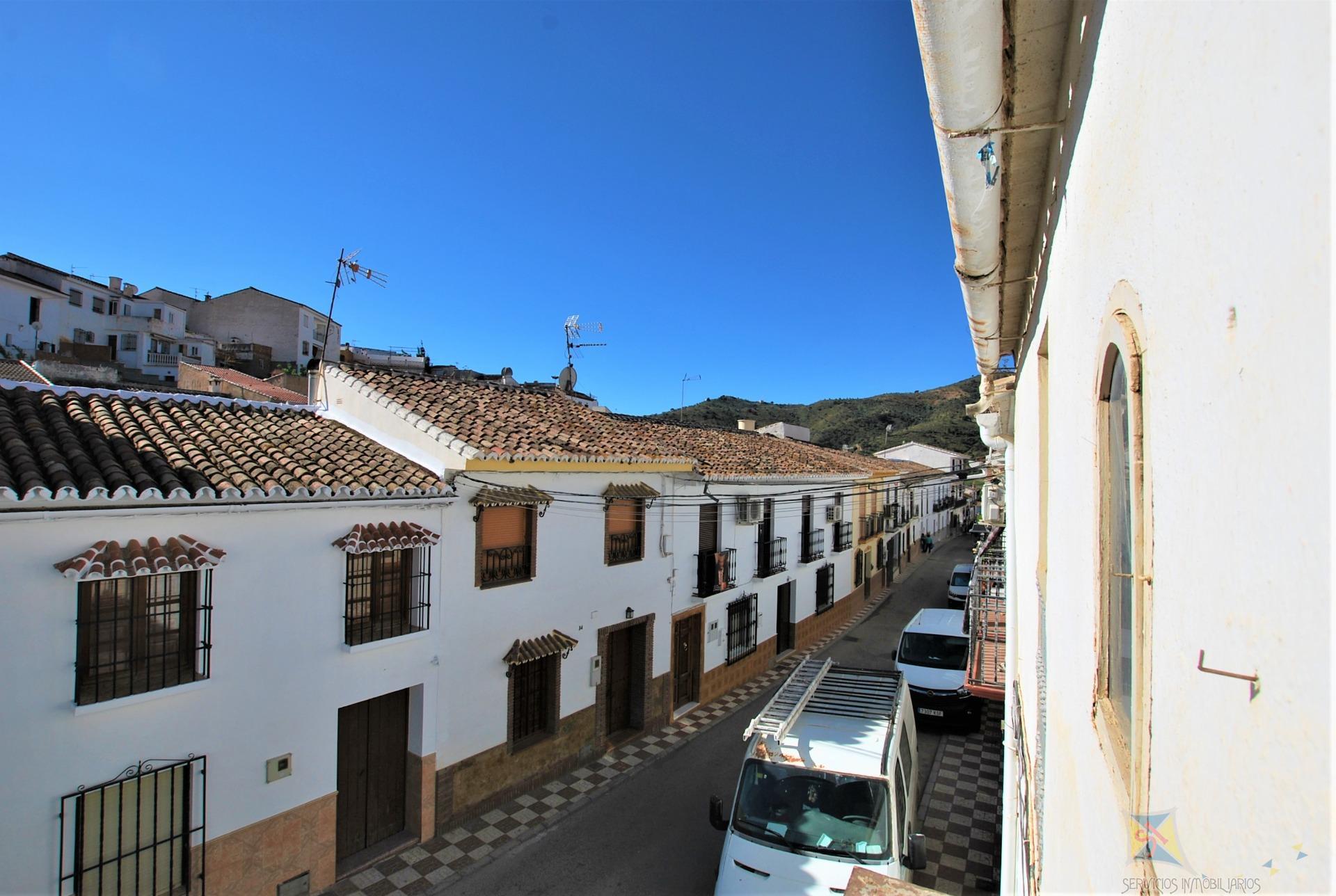 Venta de casa en Riogordo