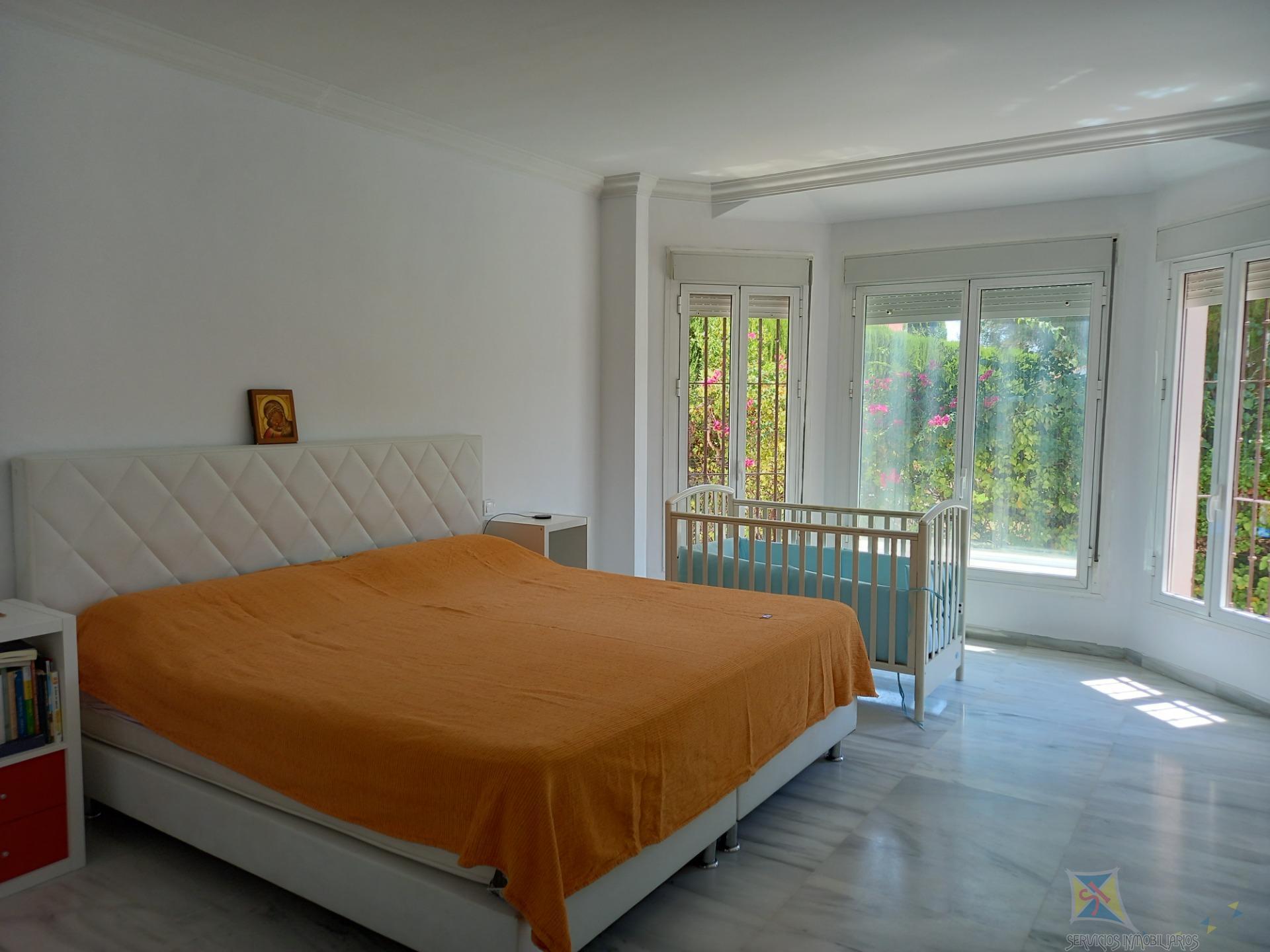 For rent of chalet in Gelves