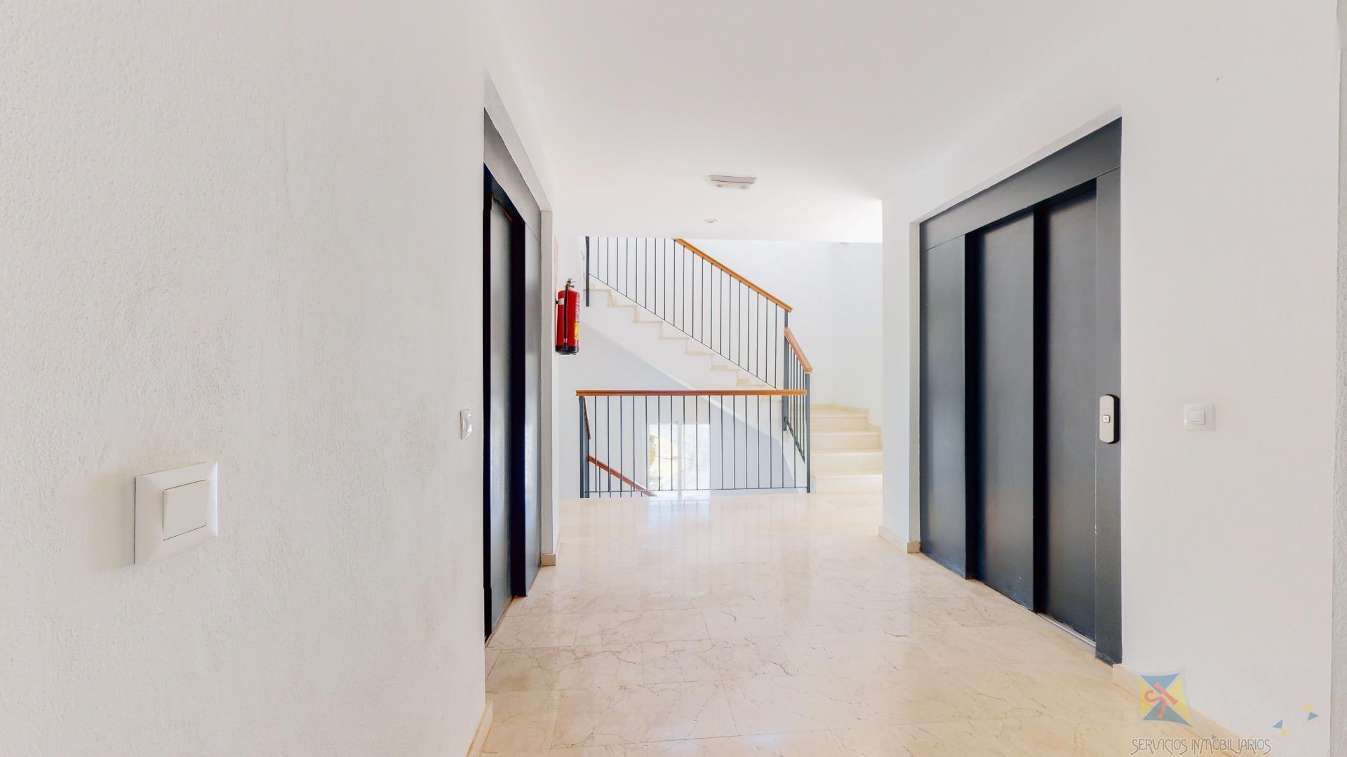 For sale of flat in Mijas