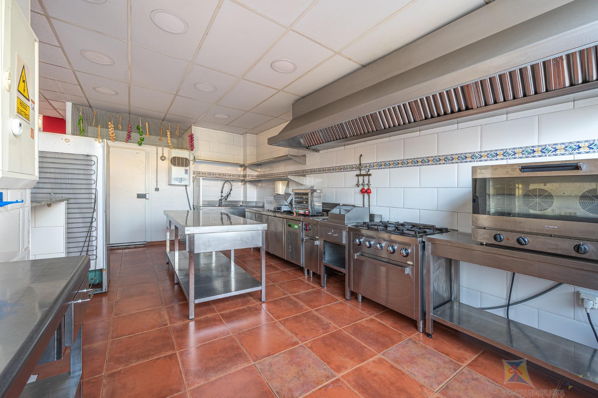 Venta de local comercial en Fuengirola