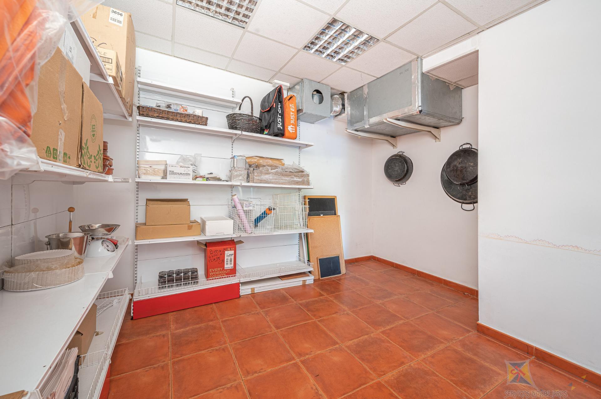 Venta de local comercial en Fuengirola