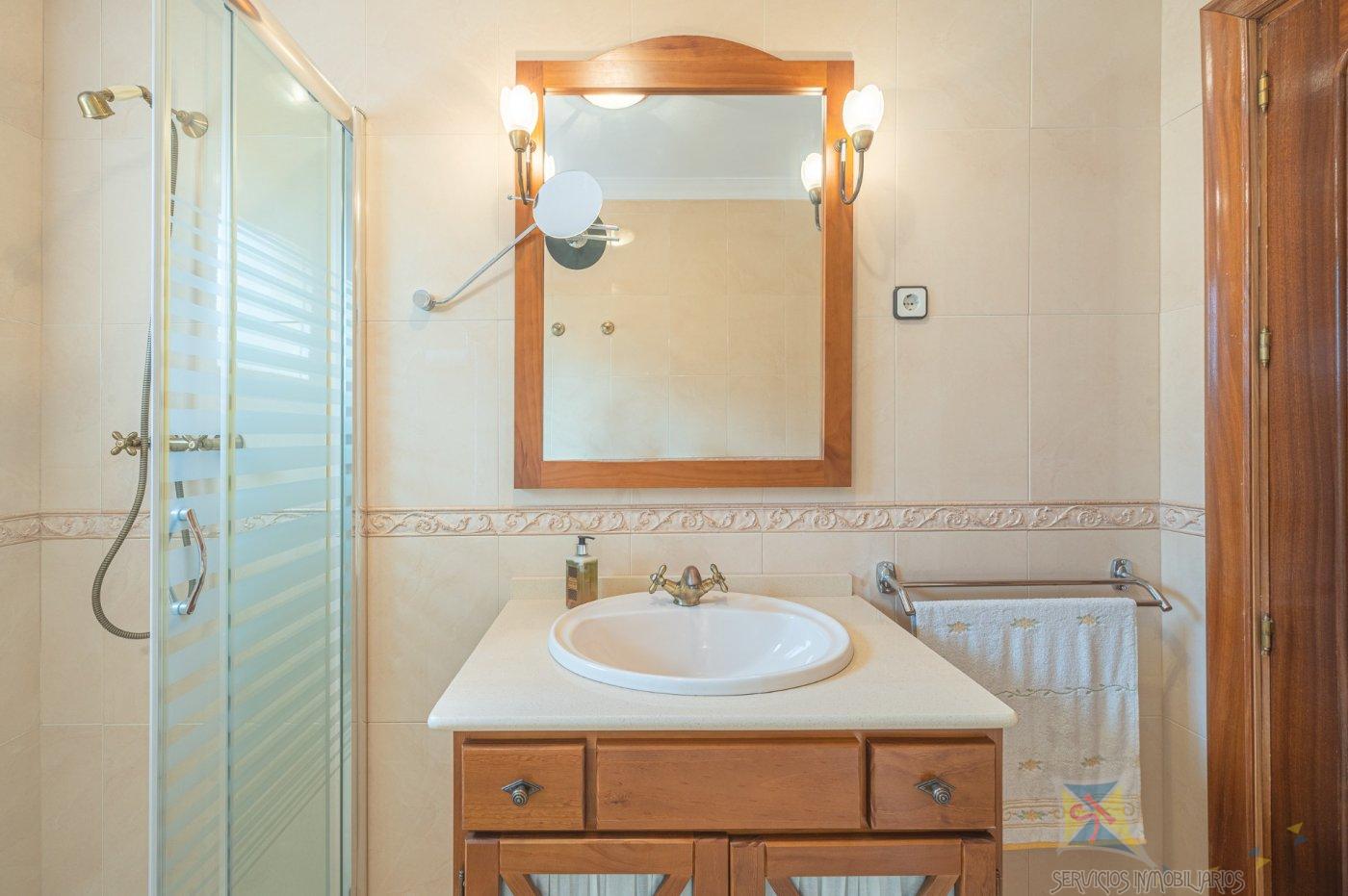 For sale of villa in Alhaurín de la Torre