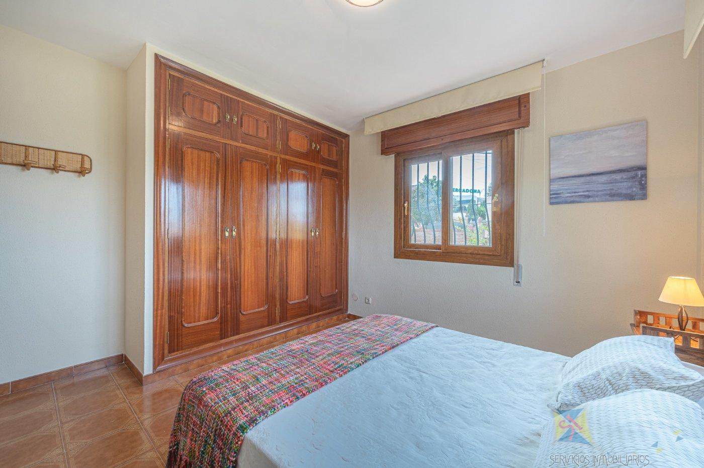 For sale of villa in Alhaurín de la Torre