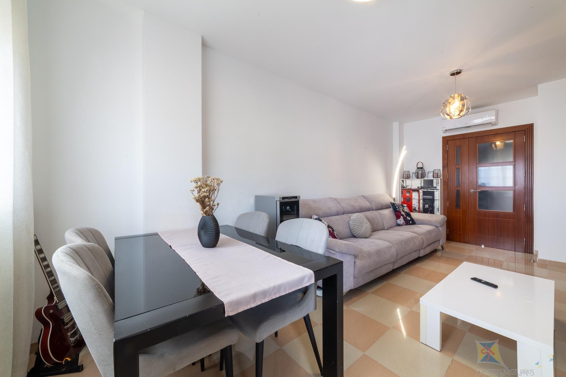 Venta de piso en Vícar