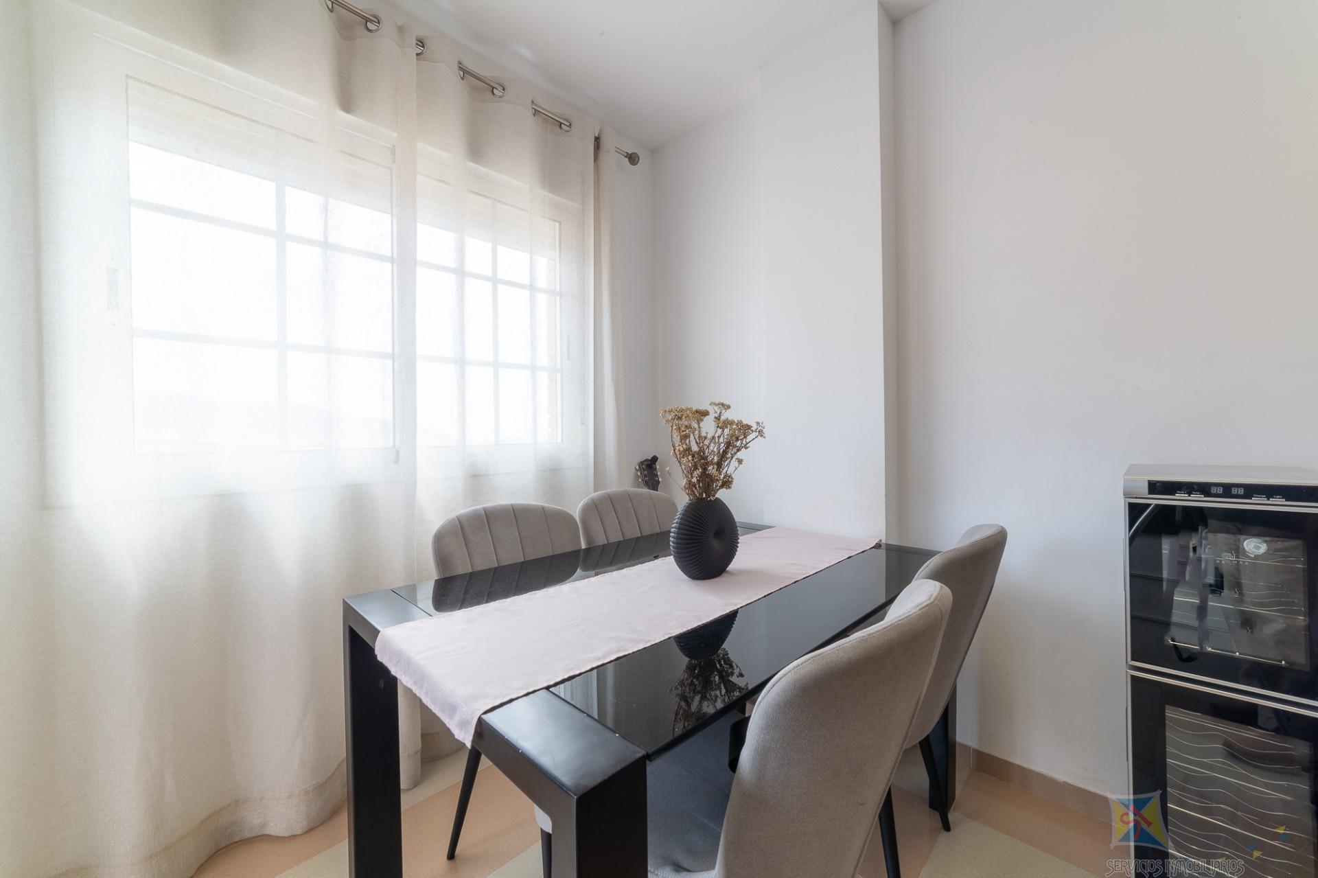 Venta de piso en Vícar