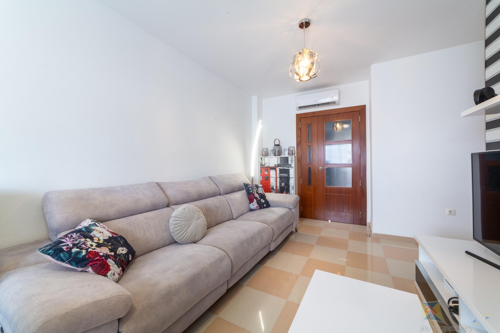 Venta de piso en Vícar