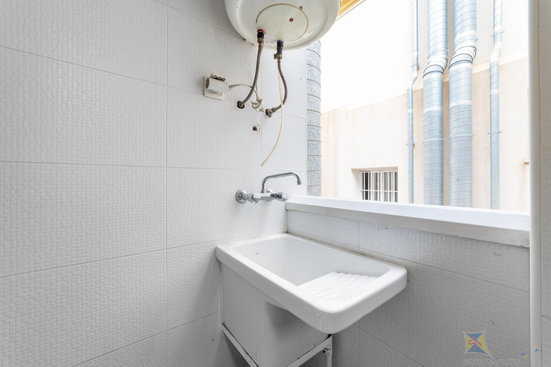 Venta de piso en Vícar