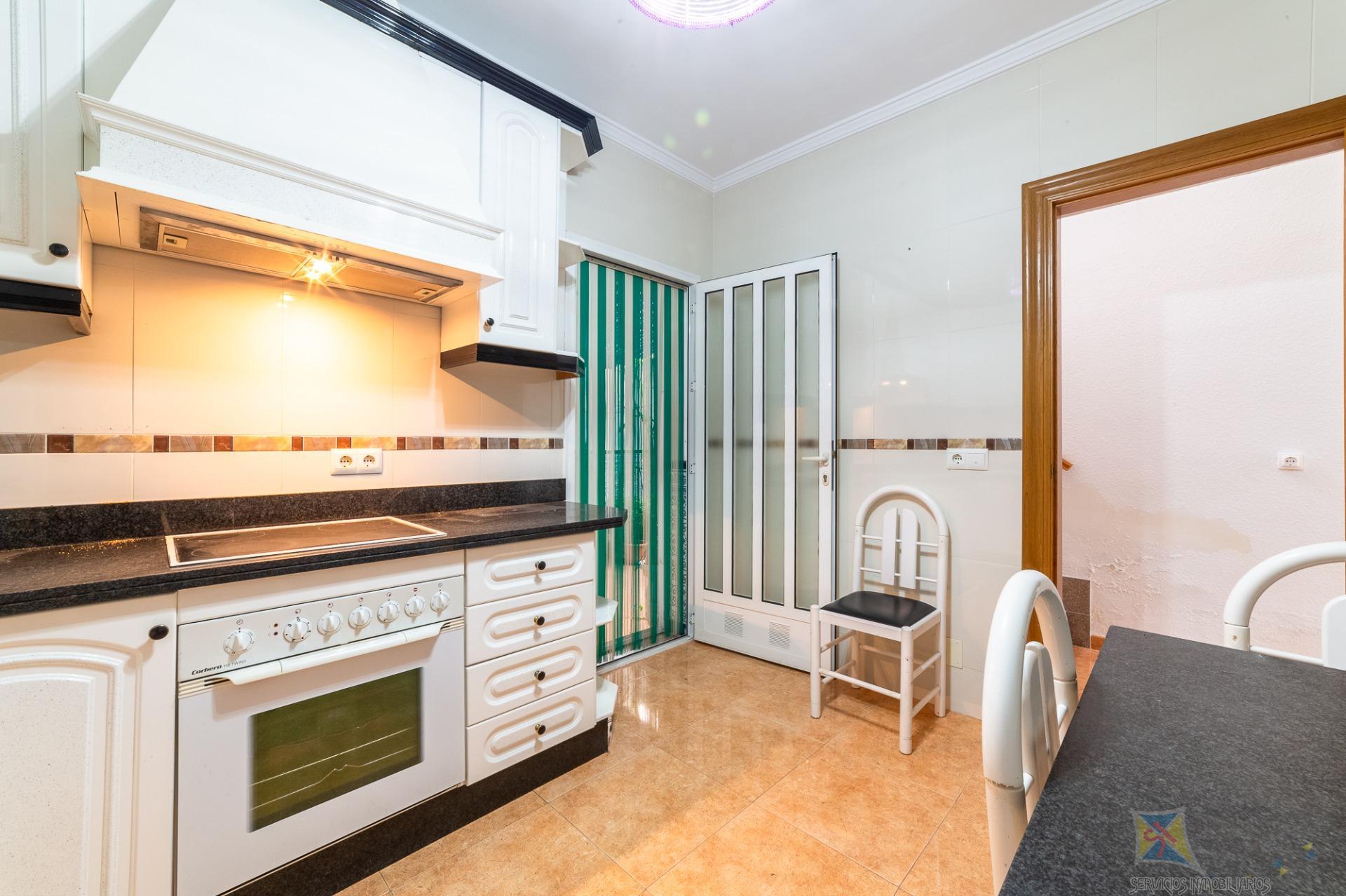 Venta de dúplex en Vícar