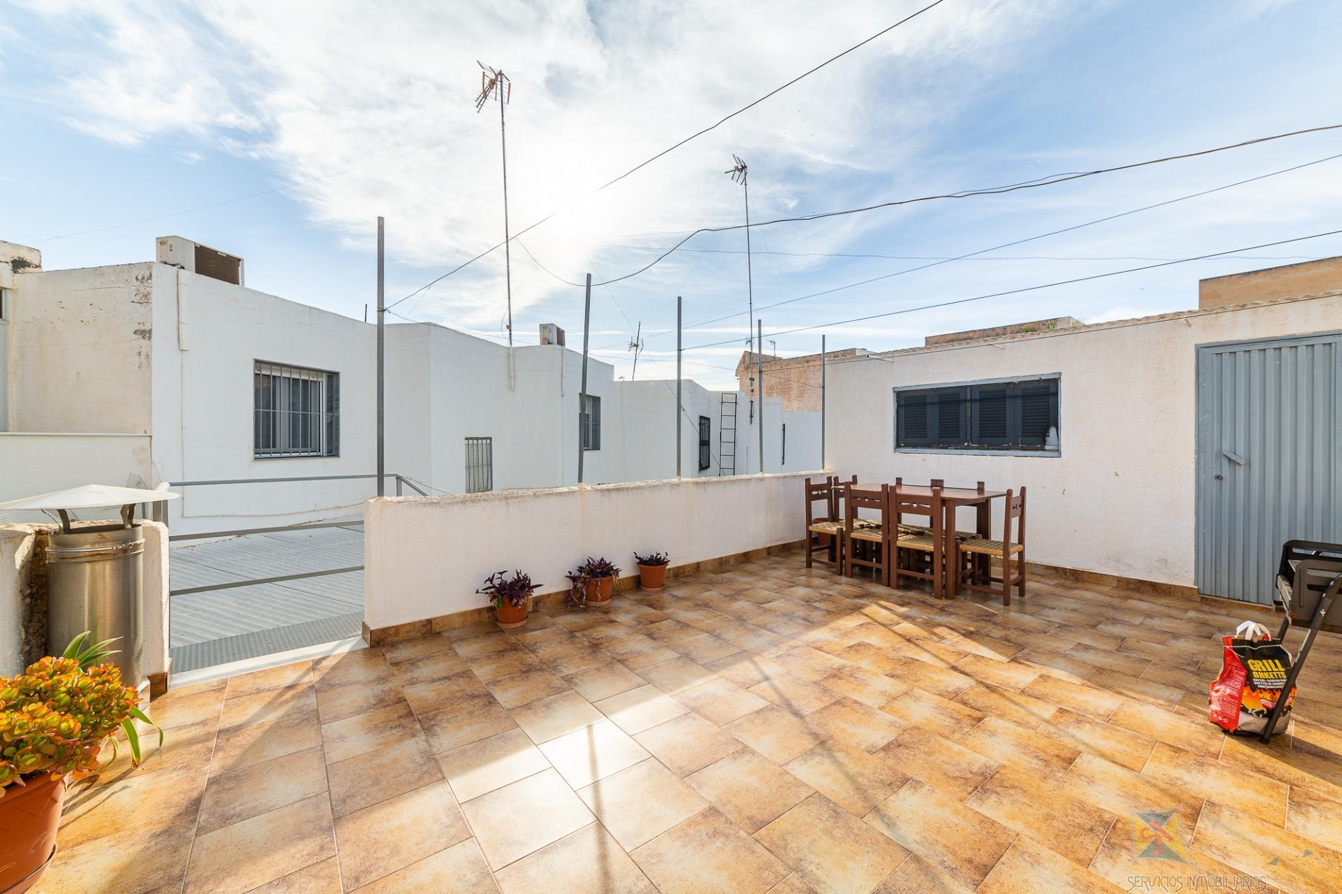 For sale of house in Vícar