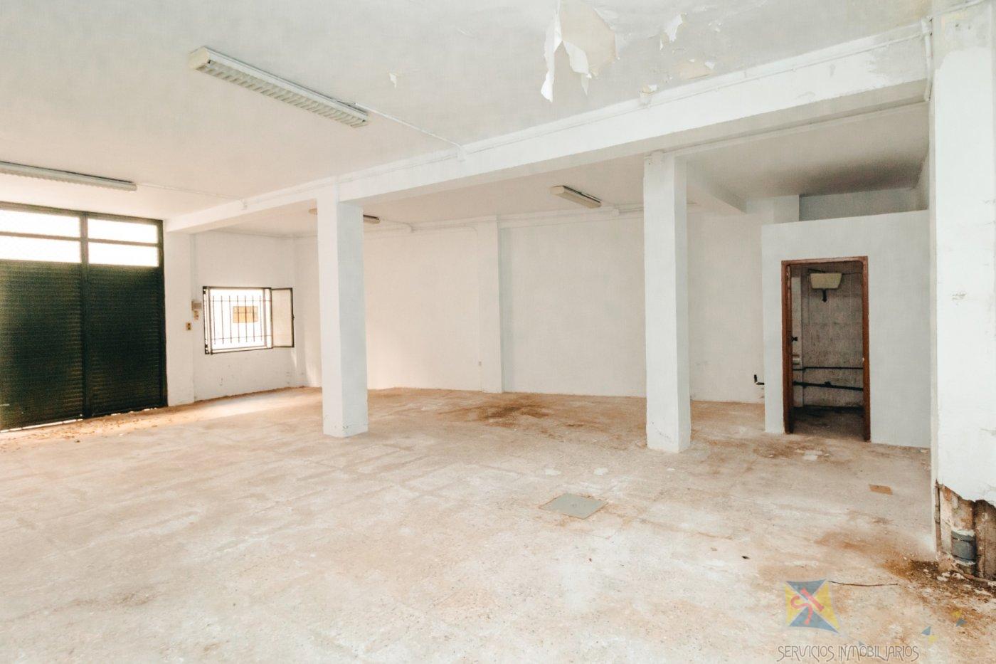 For sale of commercial in El Ejido