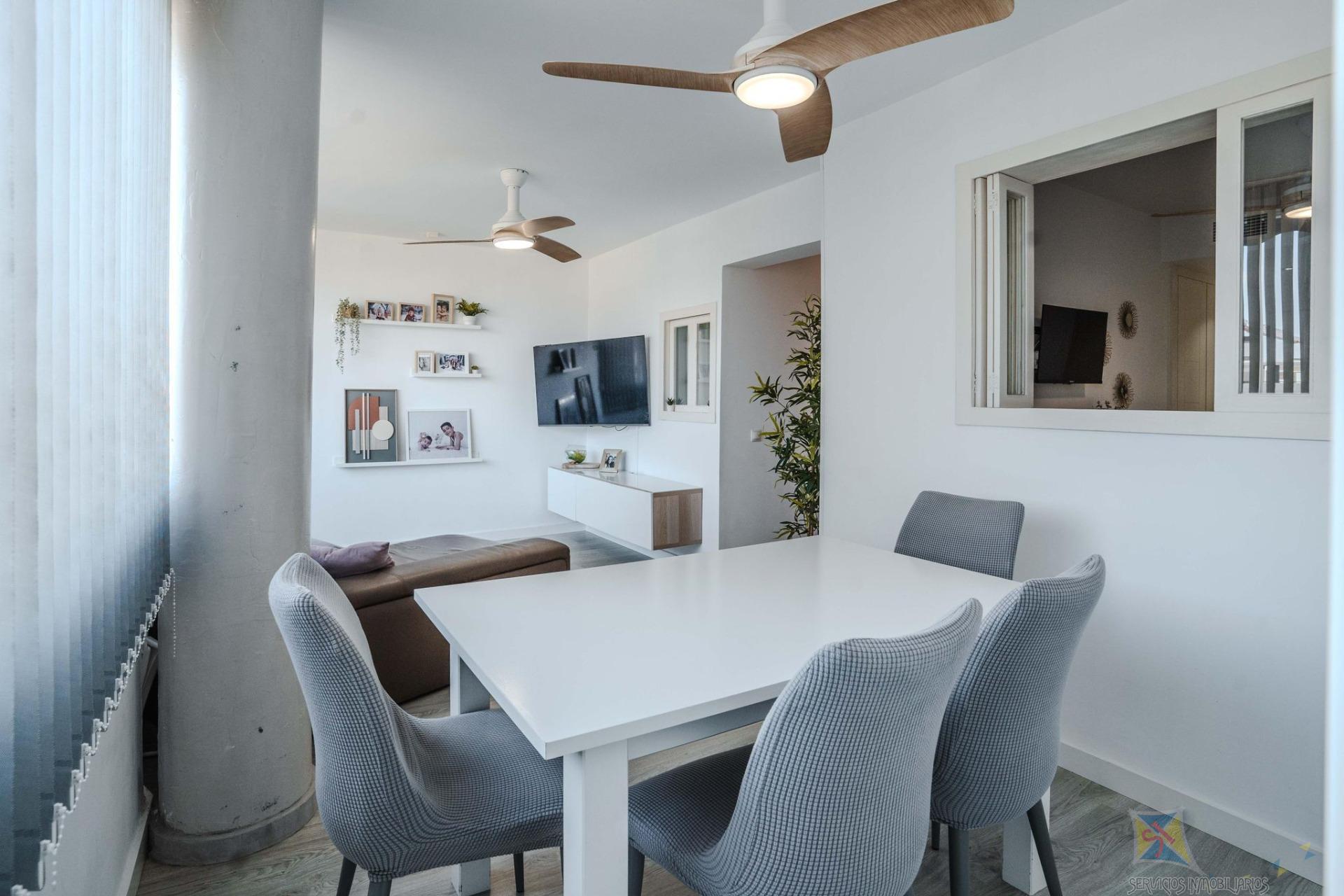 For sale of flat in Almerimar