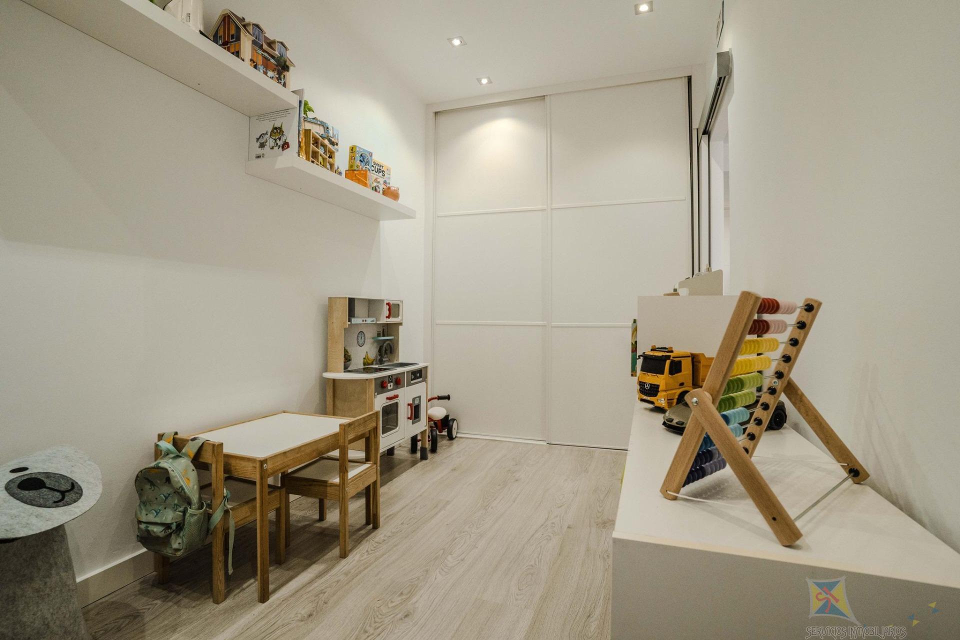 For sale of flat in Almerimar