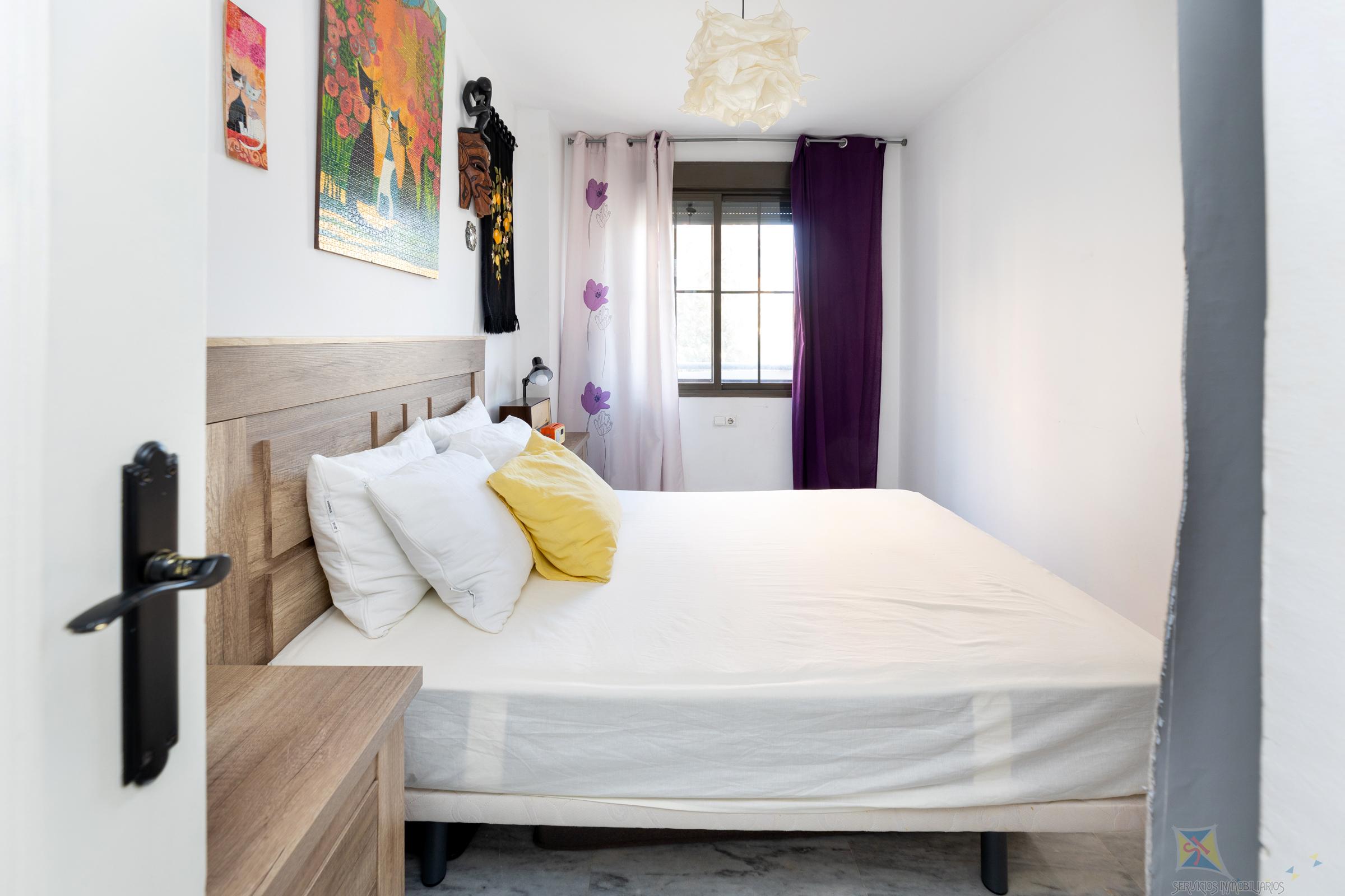 For sale of apartment in Granada