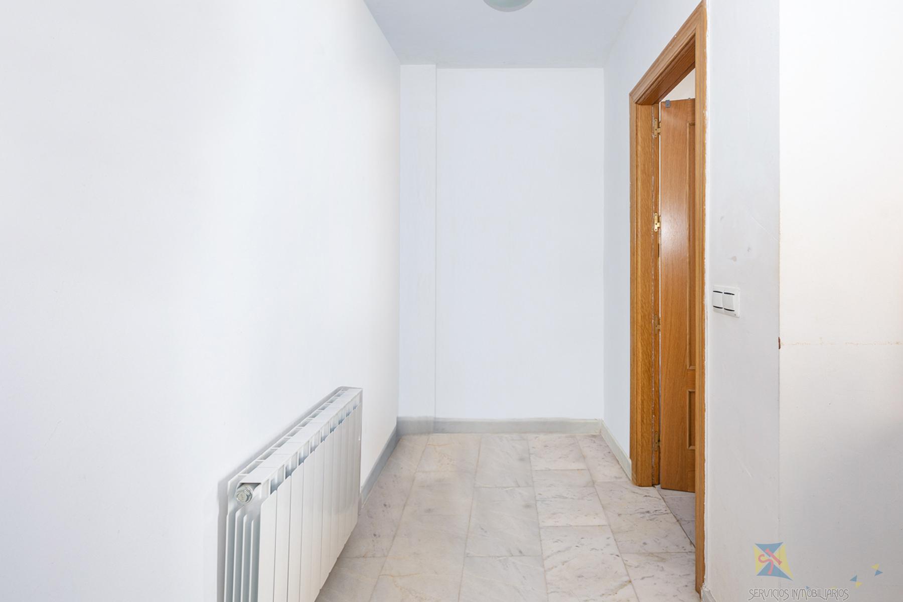 For sale of house in Granada