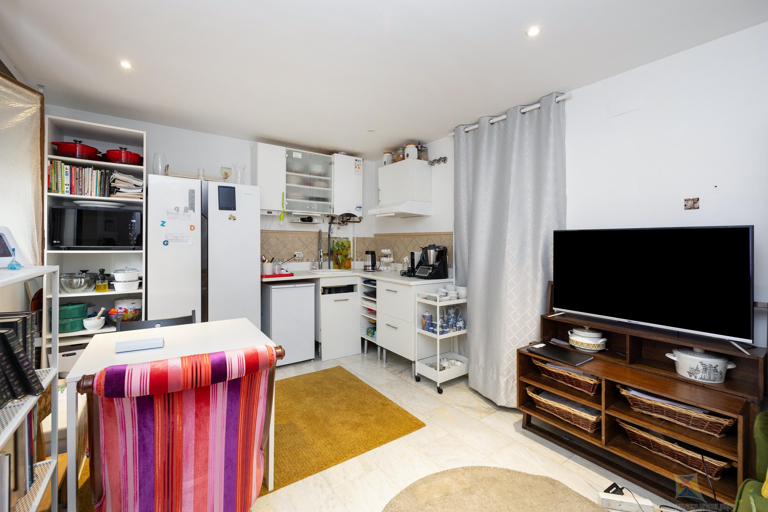 For sale of house in Granada