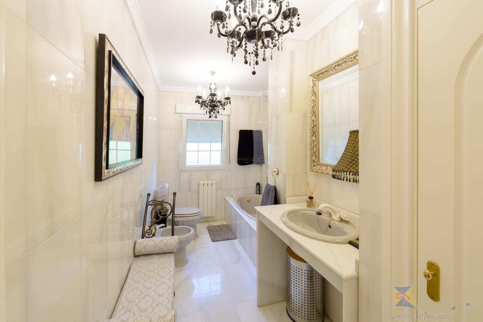 Venta de villa en Ogijares