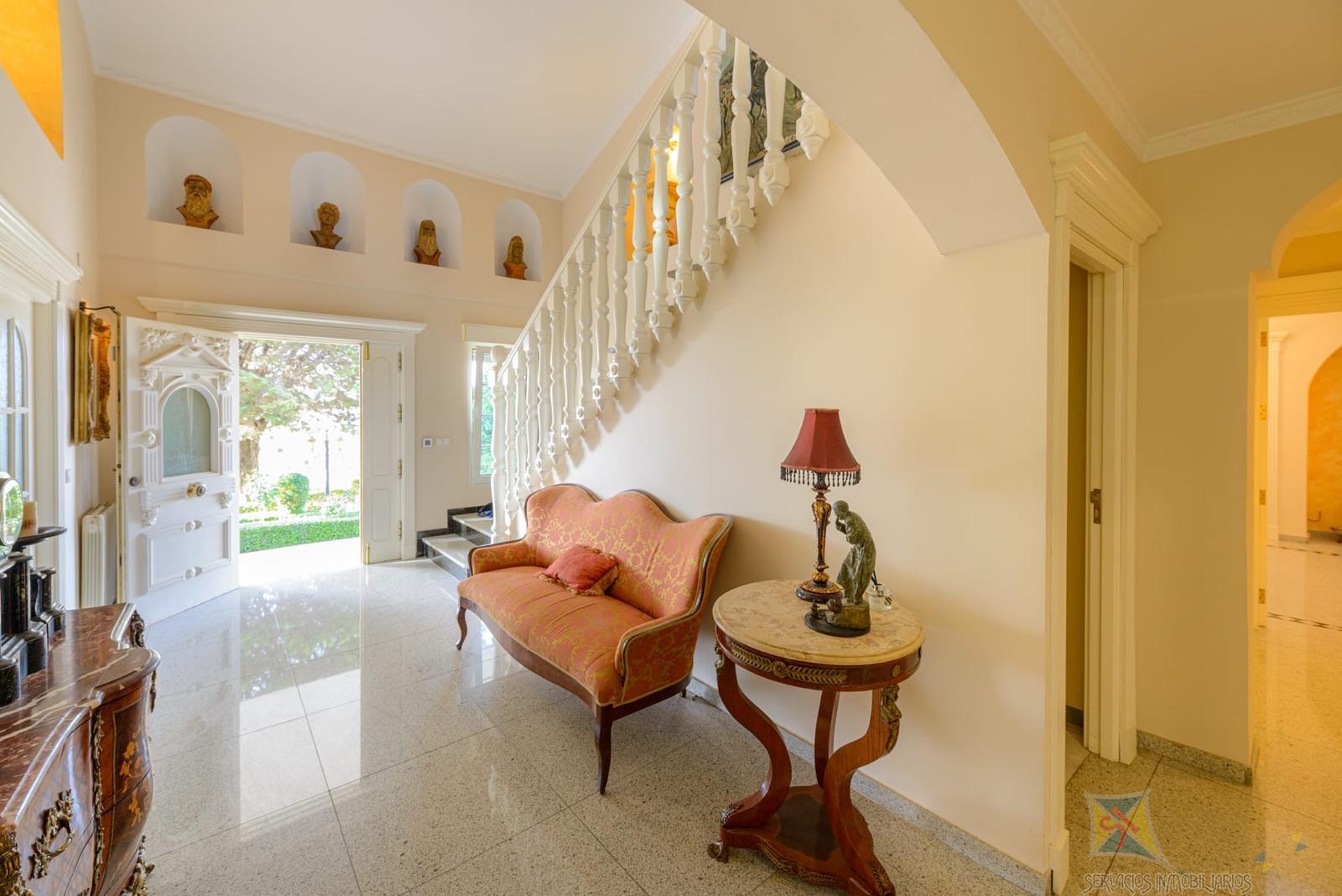 Venta de villa en Ogijares
