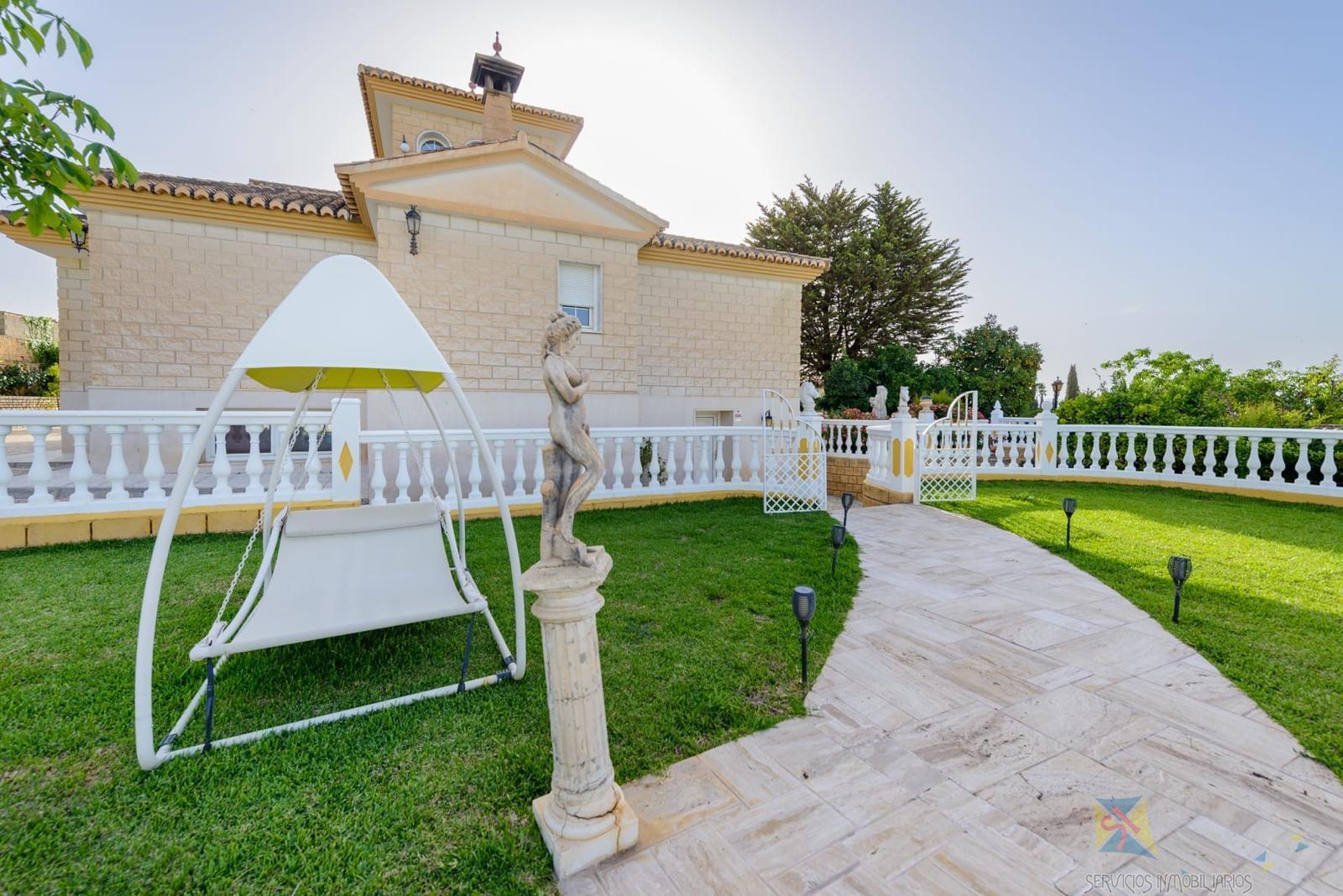 Venta de villa en Ogijares