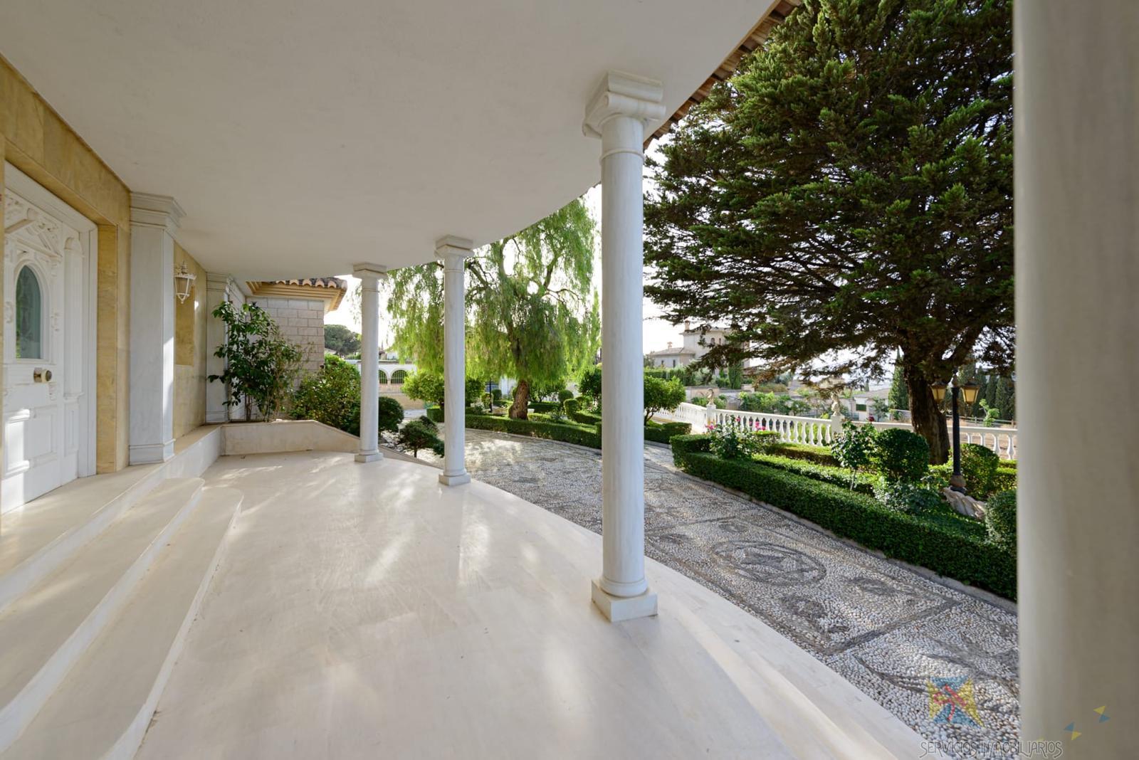 Venta de villa en Ogijares