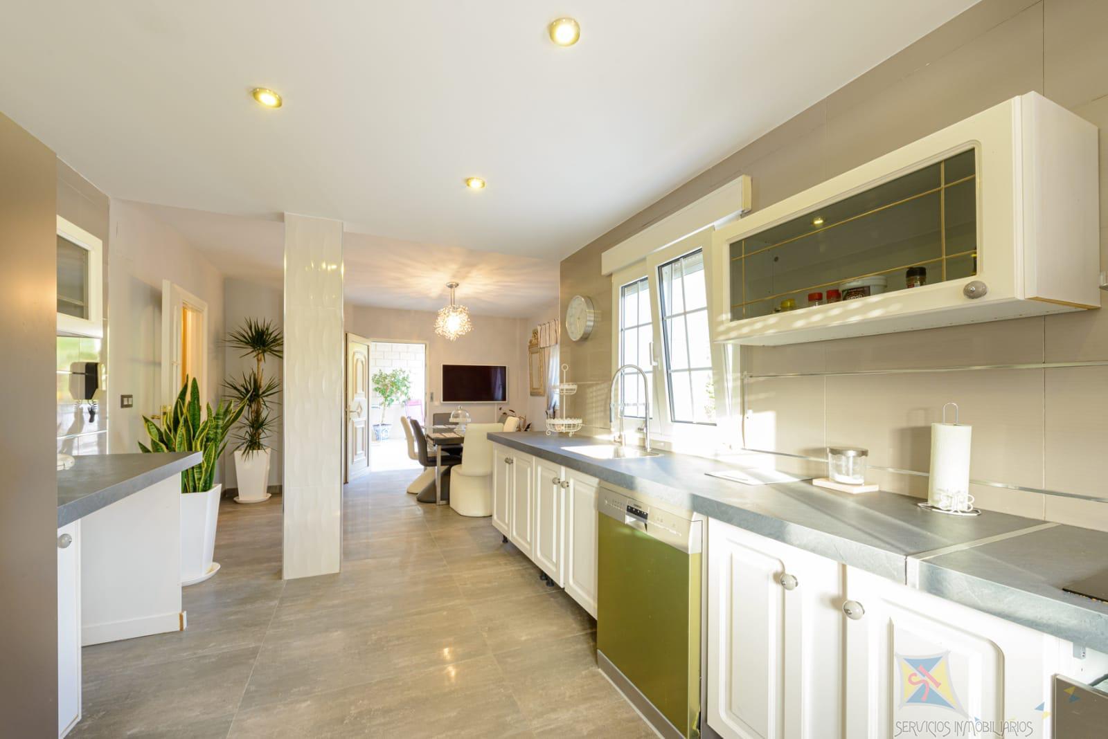 Venta de villa en Ogijares