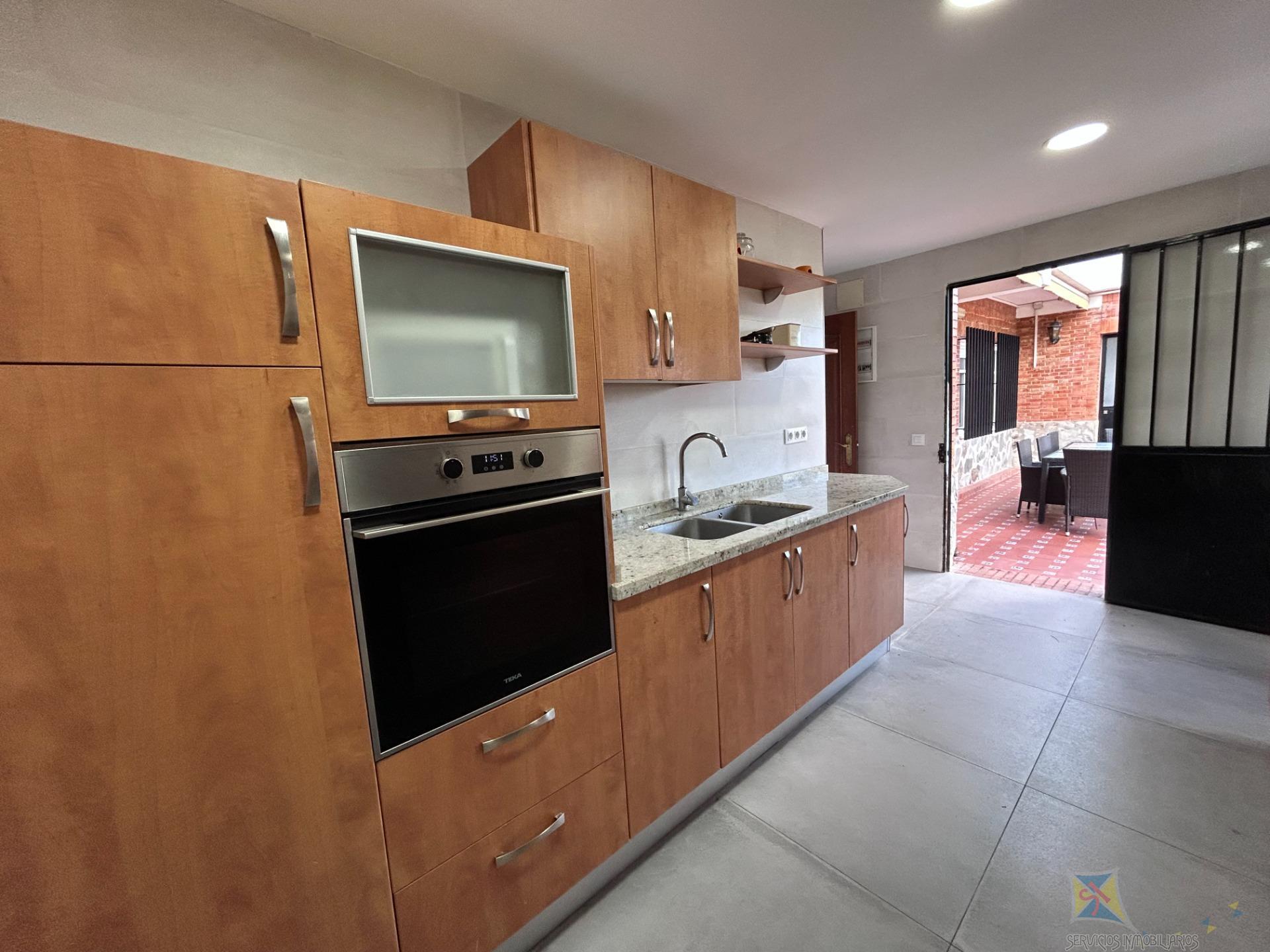 Venta de  en Villanueva del Ariscal