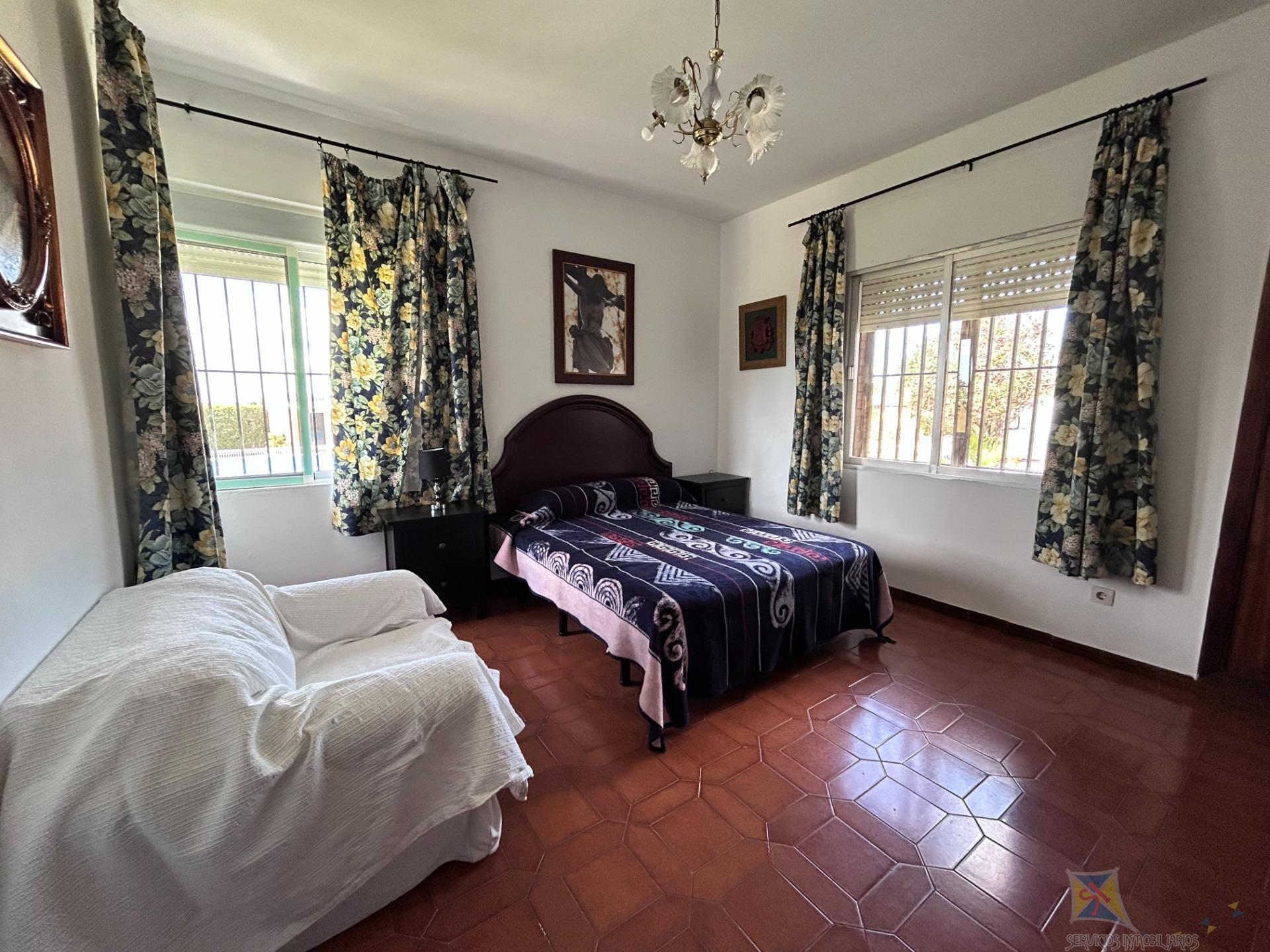 Venta de  en Villanueva del Ariscal