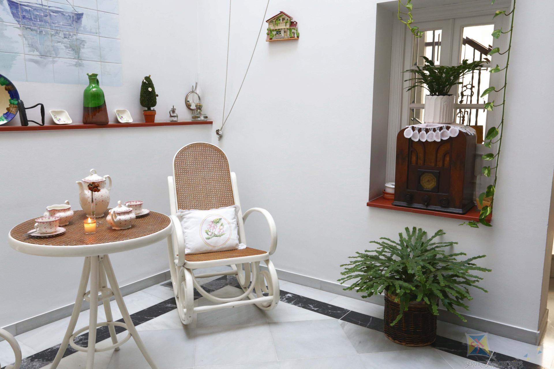 For sale of house in Coria del Rio