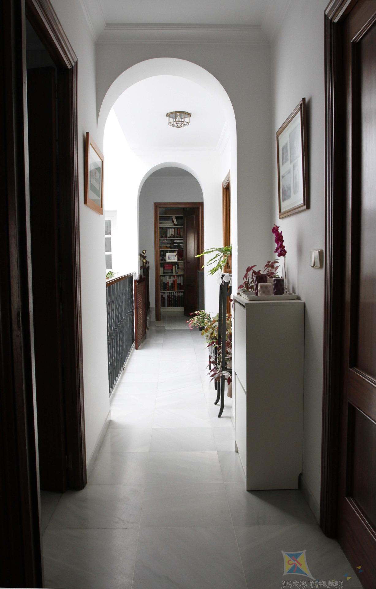 For sale of house in Coria del Rio
