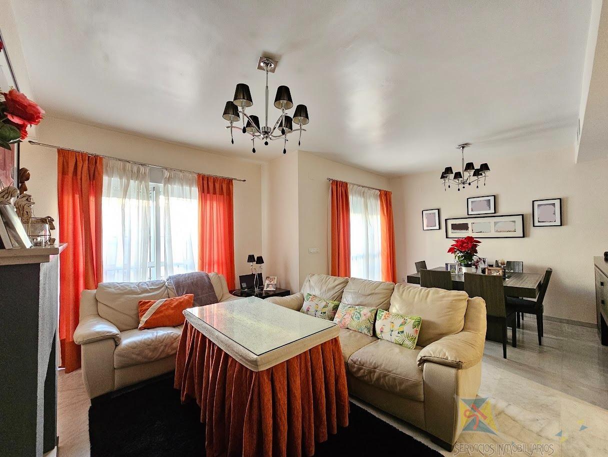 Venta de casa en San Juan de Aznalfarache