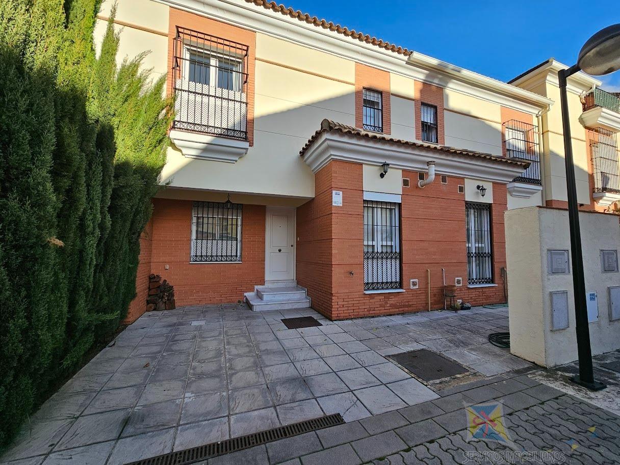 Venta de casa en San Juan de Aznalfarache