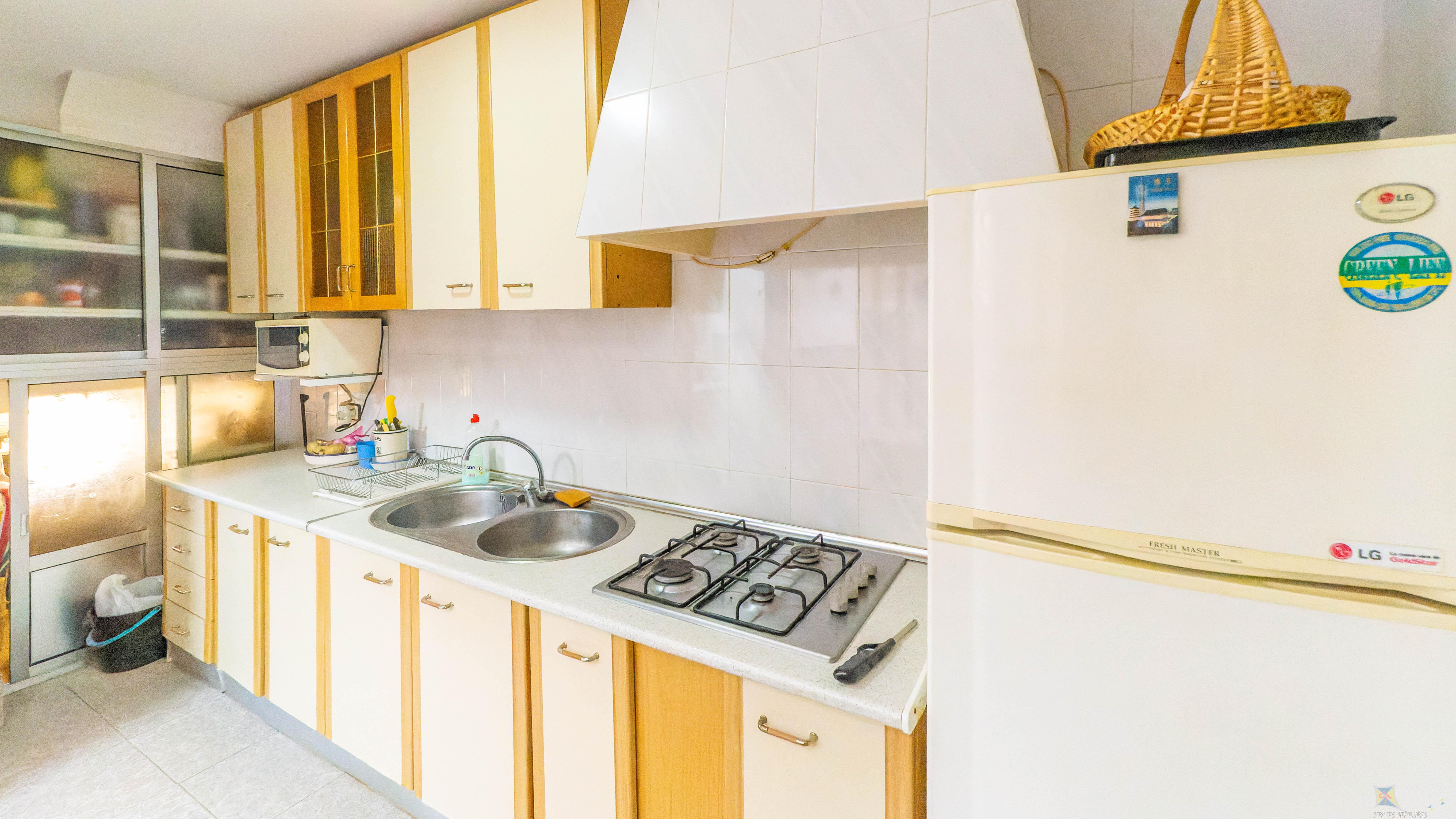 For sale of house in Las Navas de la Concepcion