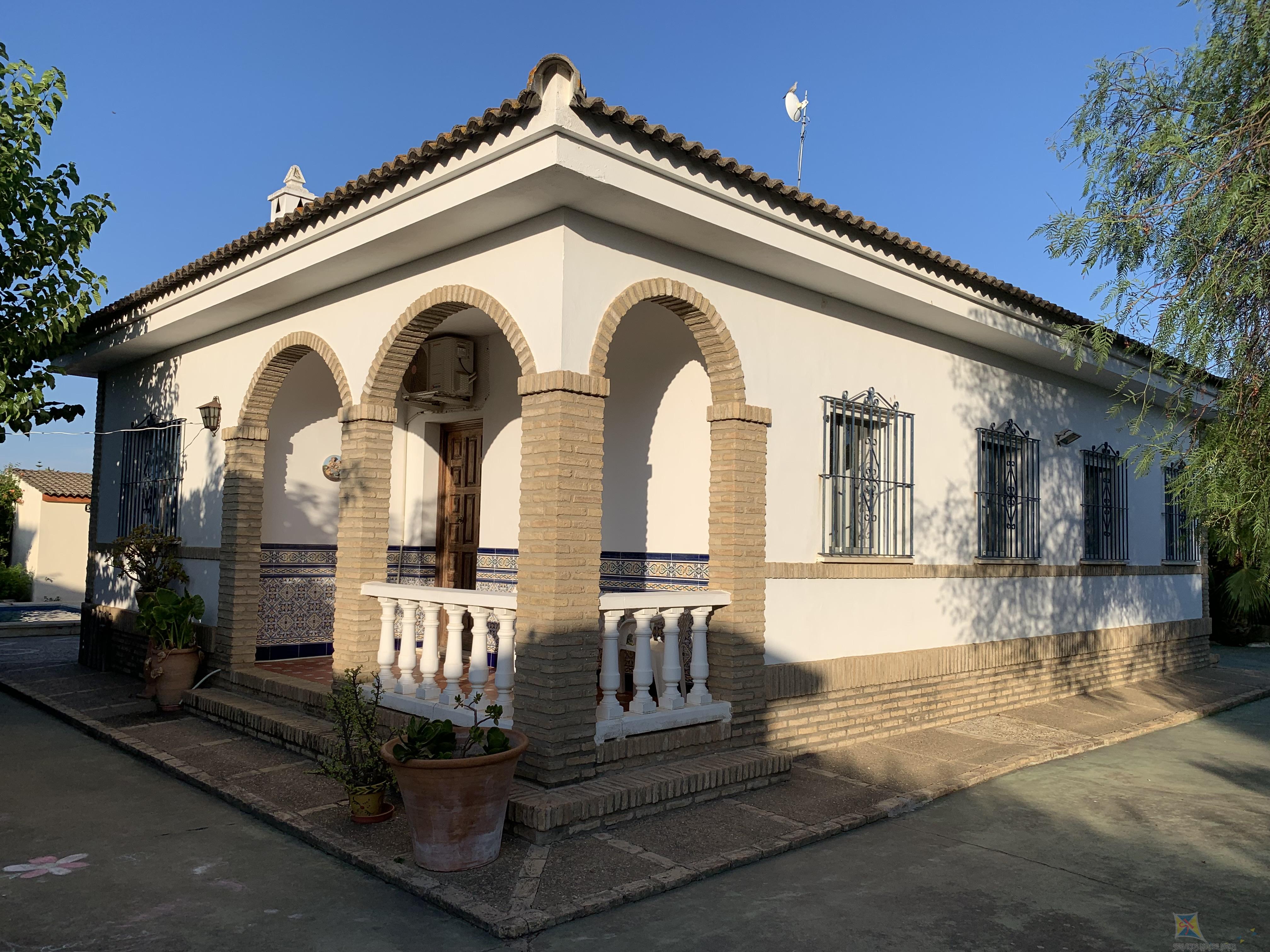 For sale of house in Hinojos